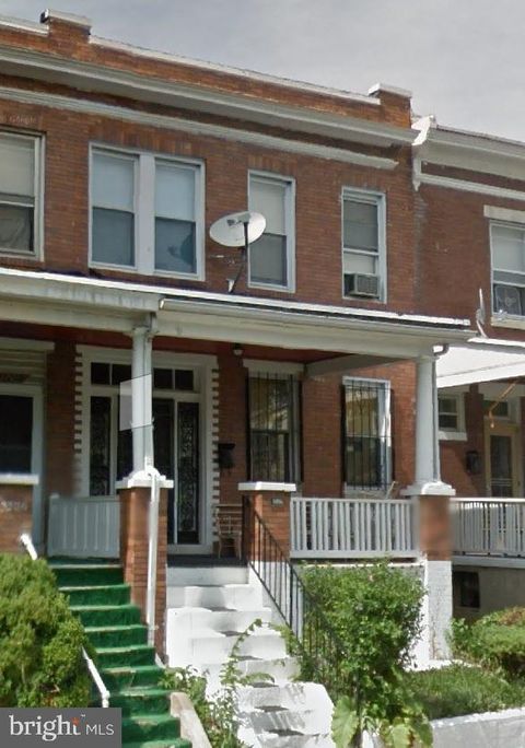 Townhouse For Sale - 3202 Presbury Street<br/> BALTIMORE, MD 21216
