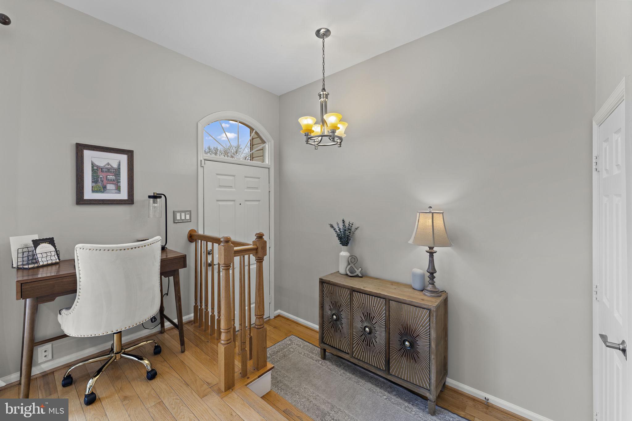 ISLAND CREEK - Residential