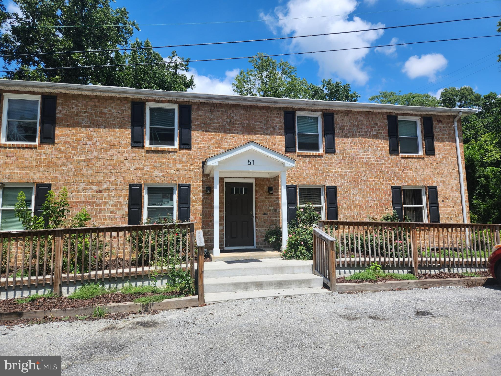 Nice apartment in Harpers Ferry features 2 bedrooms, 1 bathroom, living room, kitchen, storage room and coined laundry room. Pets allowed on case by case basis.