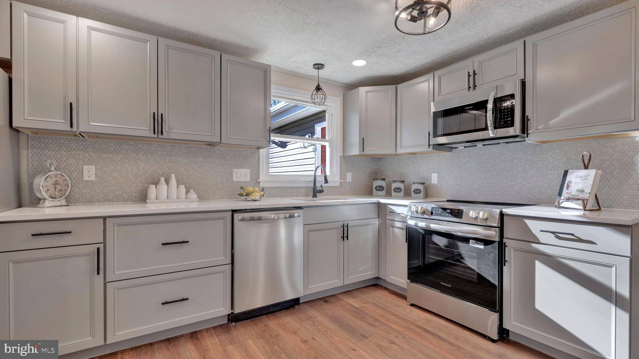 ROOSEVELT HGTS SUB - Residential