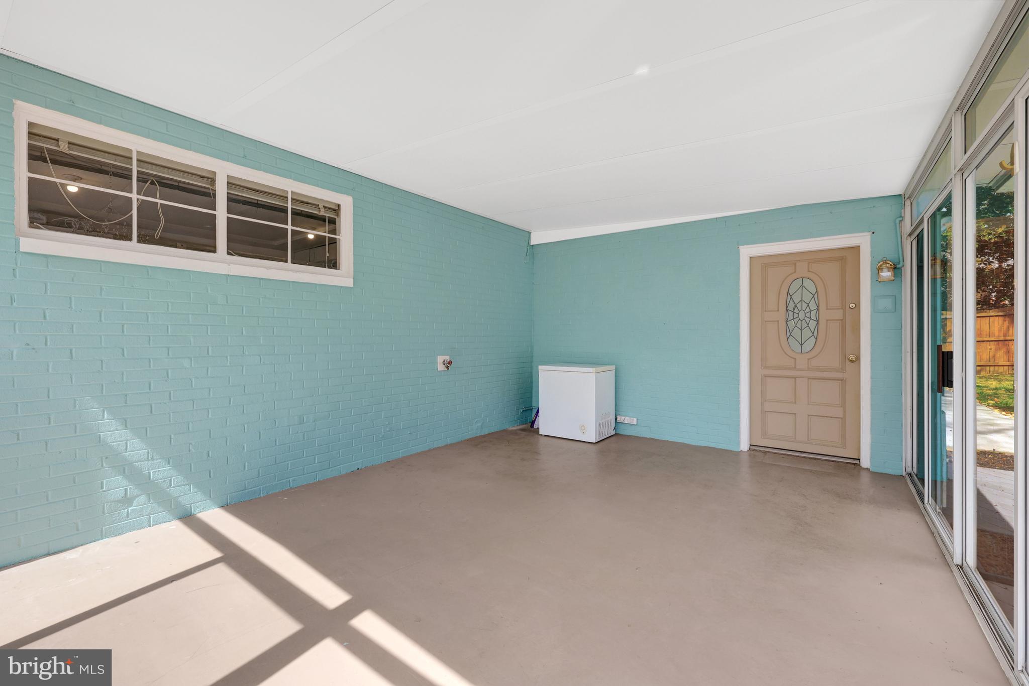 SOUTHRIDGE - Residential