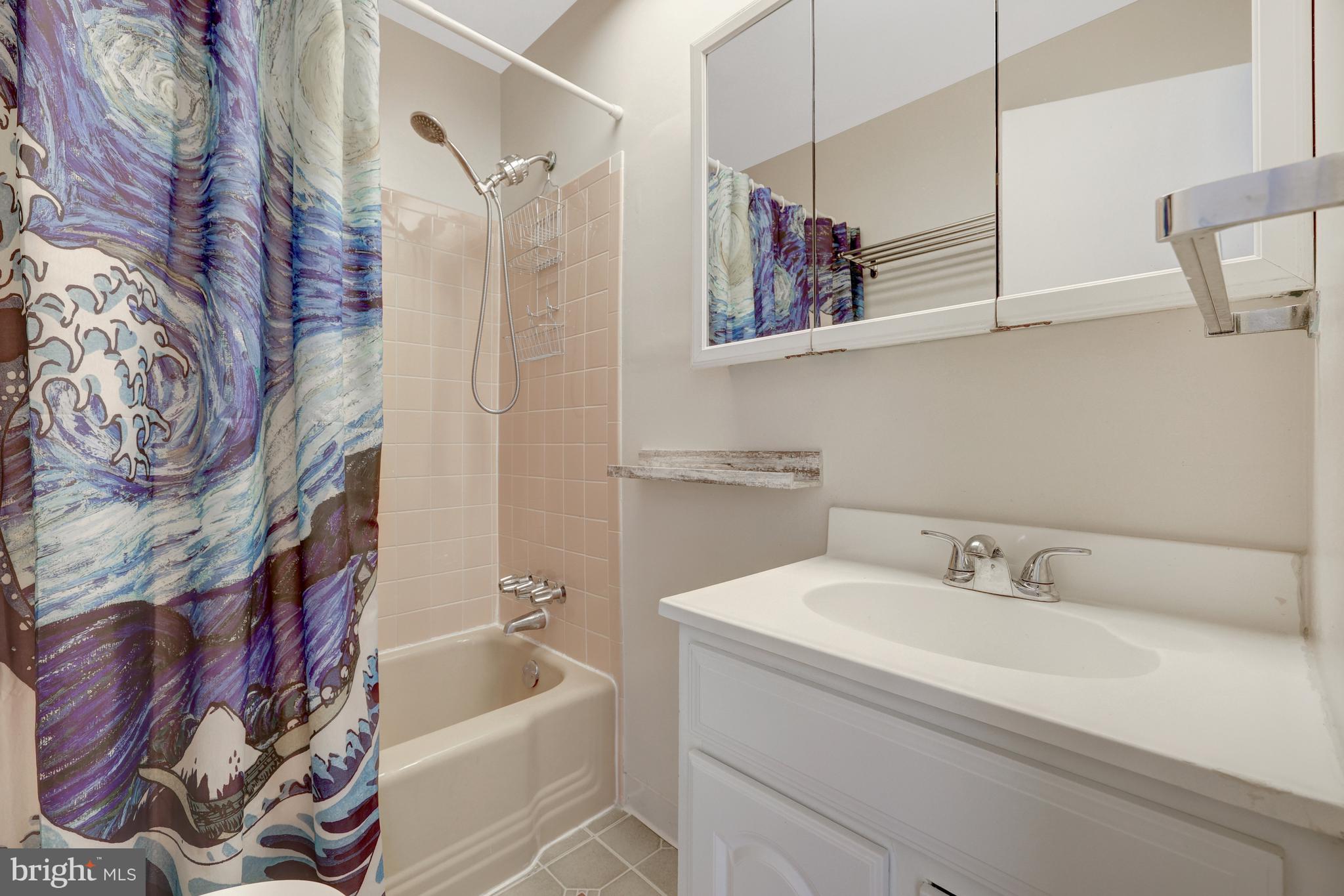 SOUTHRIDGE - Residential