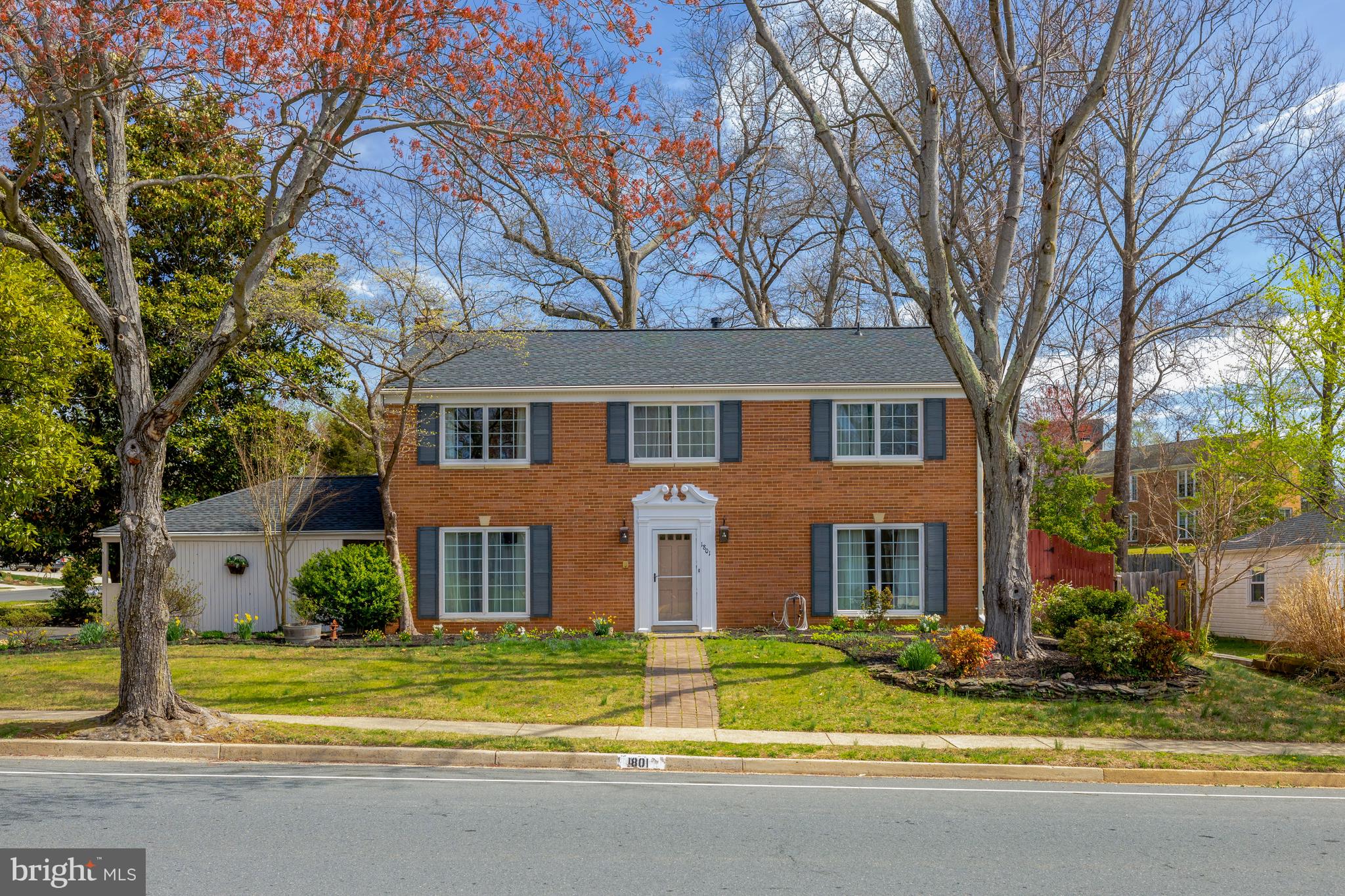 SOUTHRIDGE - Residential