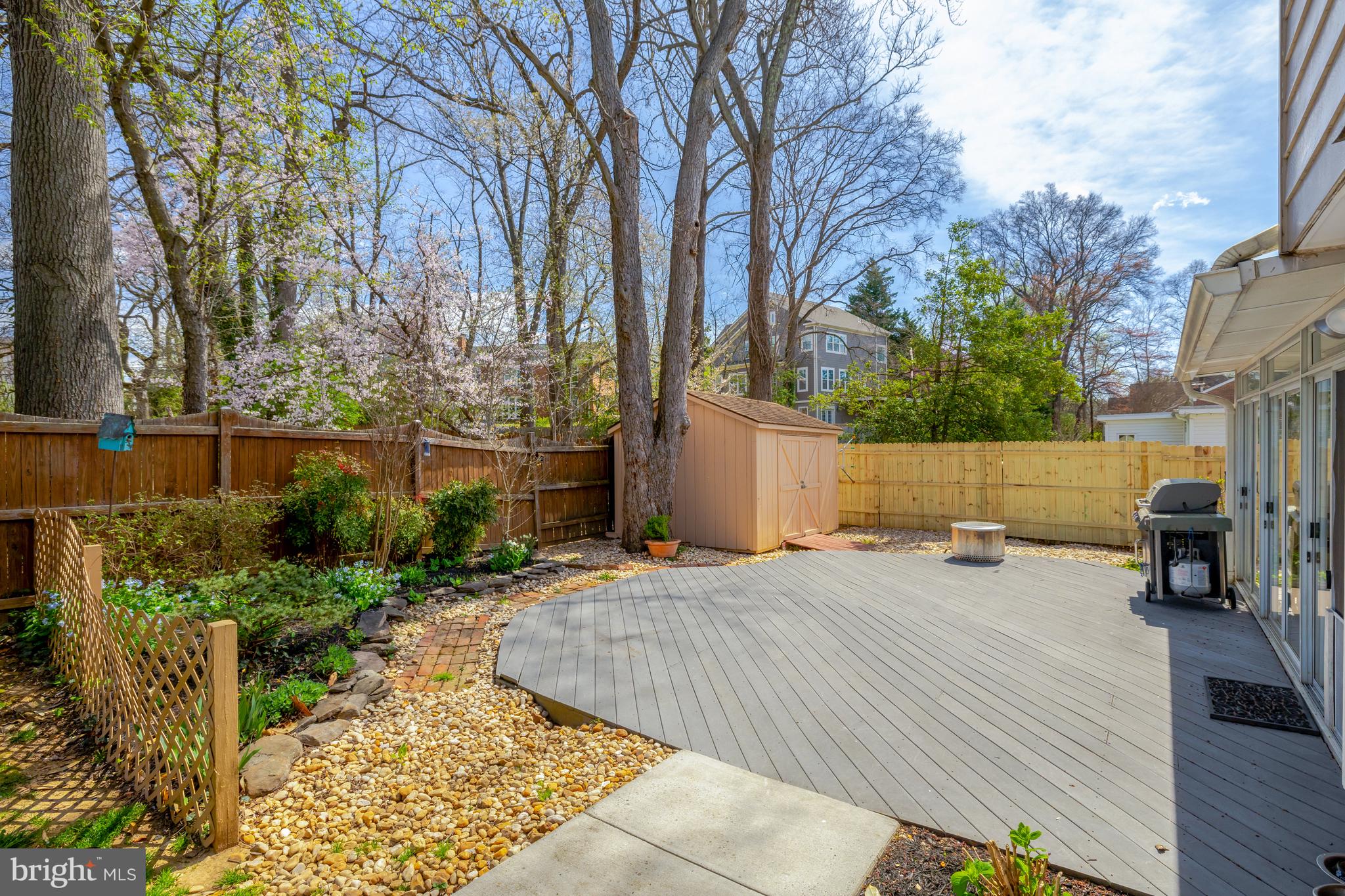 SOUTHRIDGE - Residential