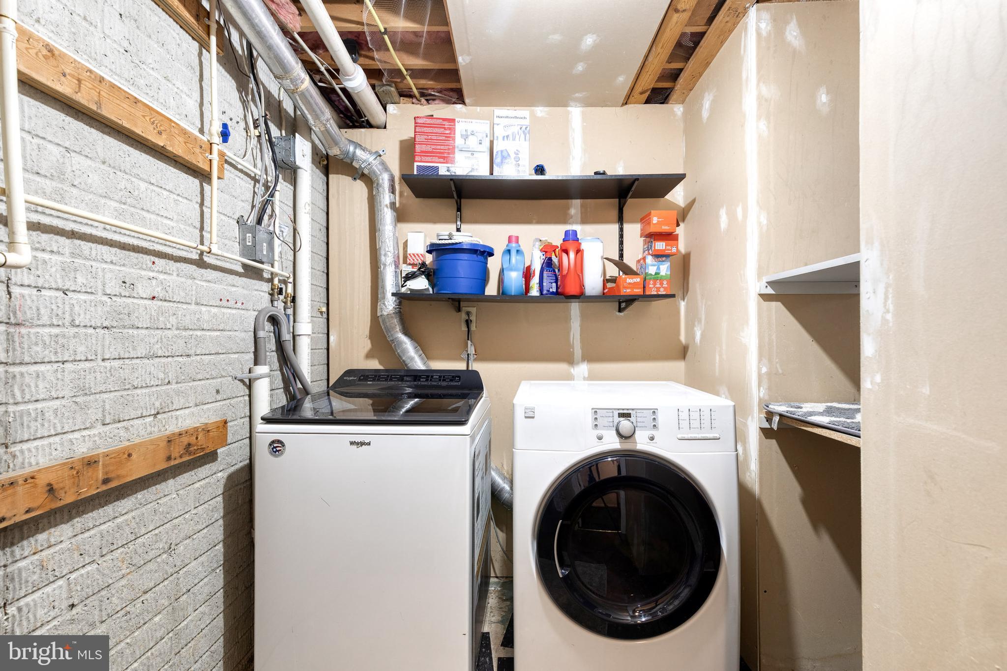 ELDERSBURG ESTATES - Residential