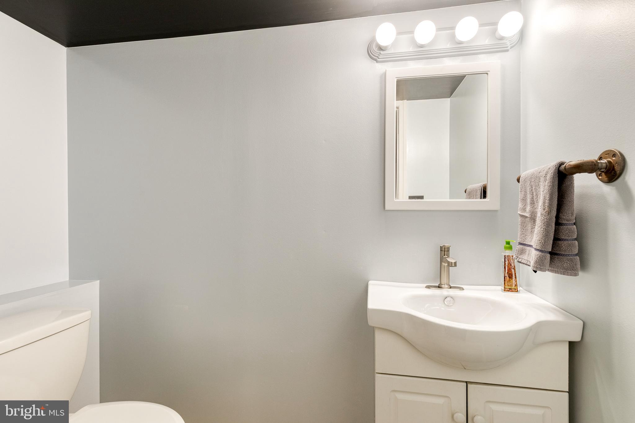 ELDERSBURG ESTATES - Residential