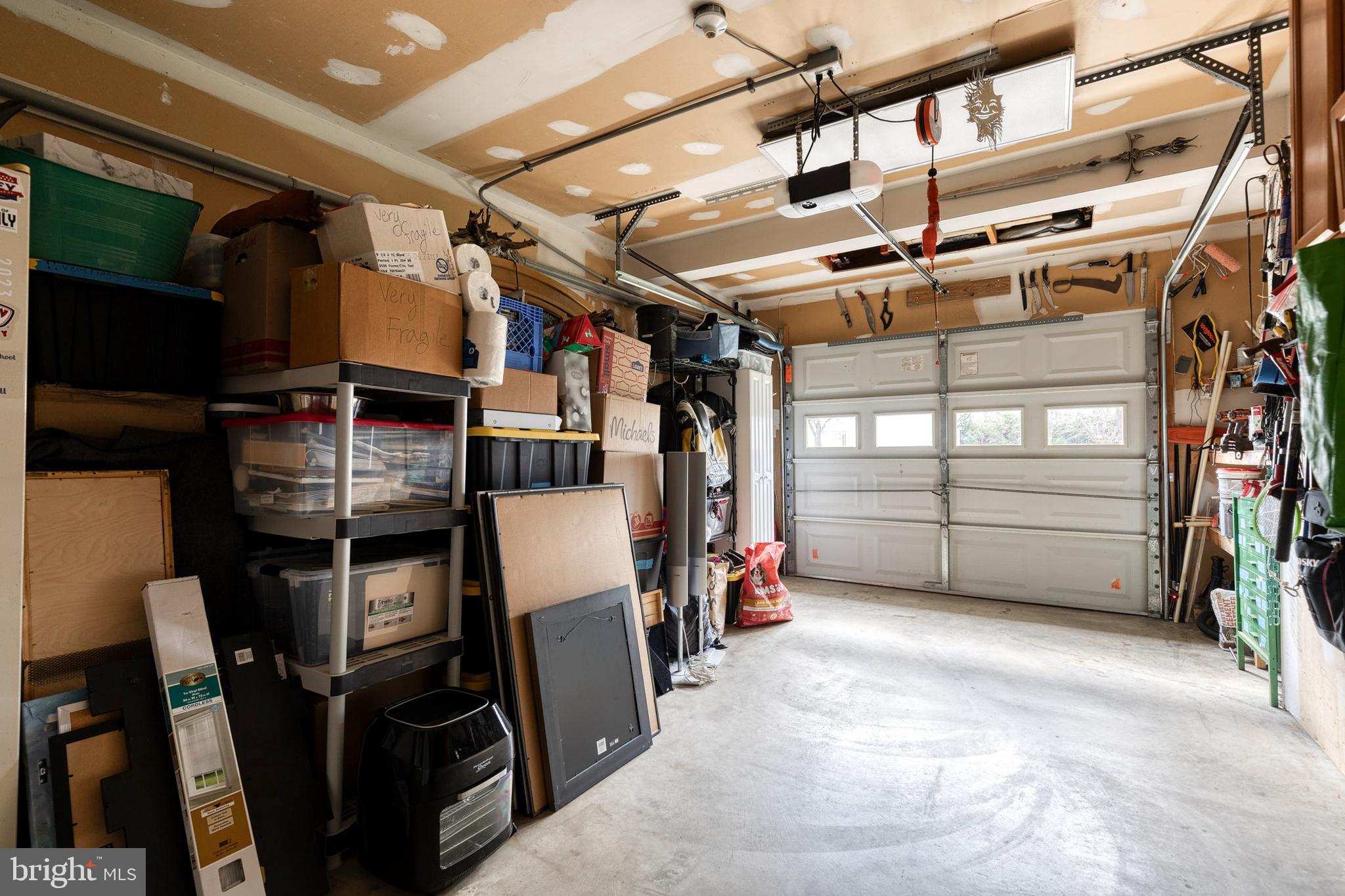 ELDERSBURG ESTATES - Residential