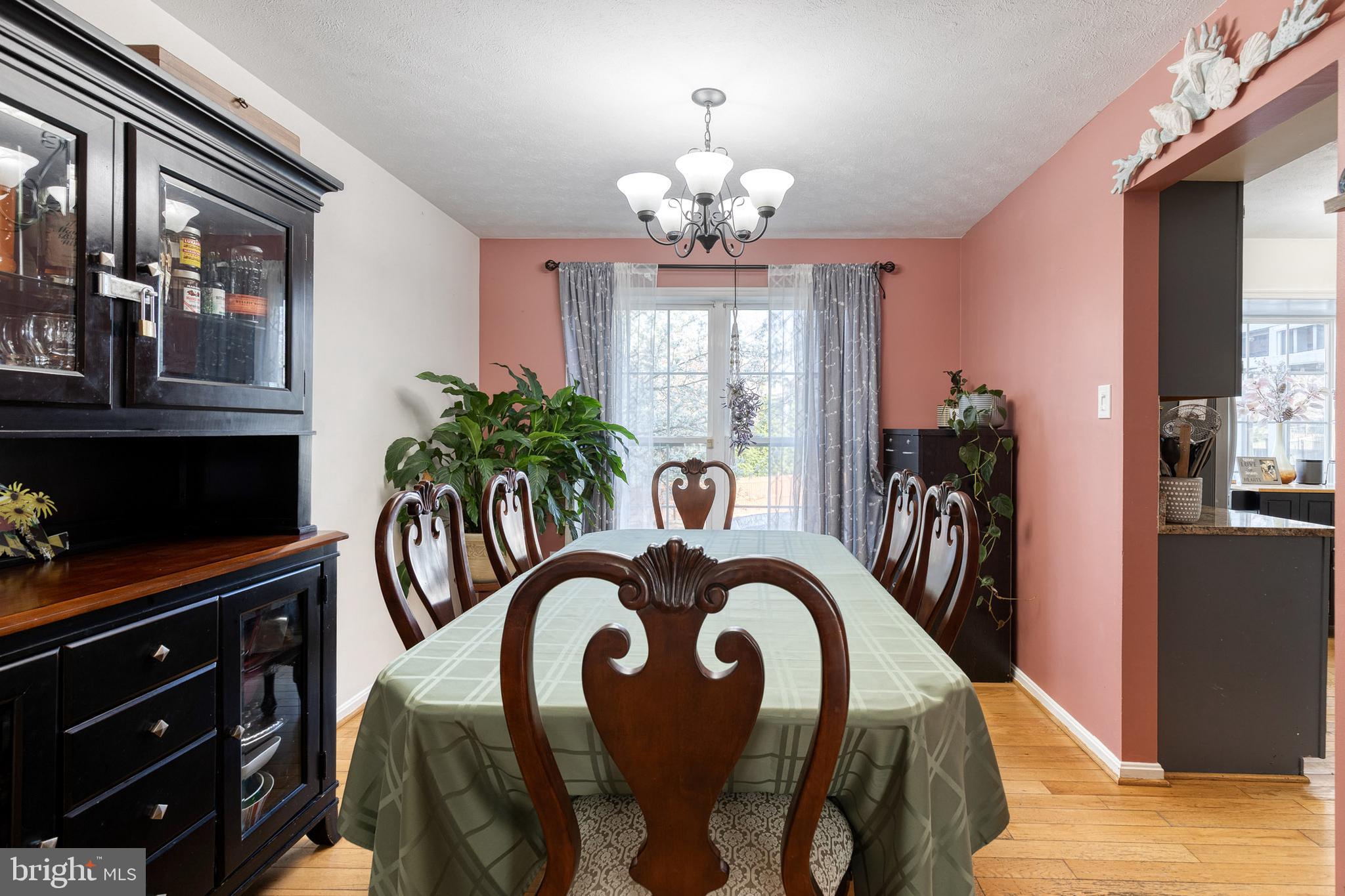 ELDERSBURG ESTATES - Residential