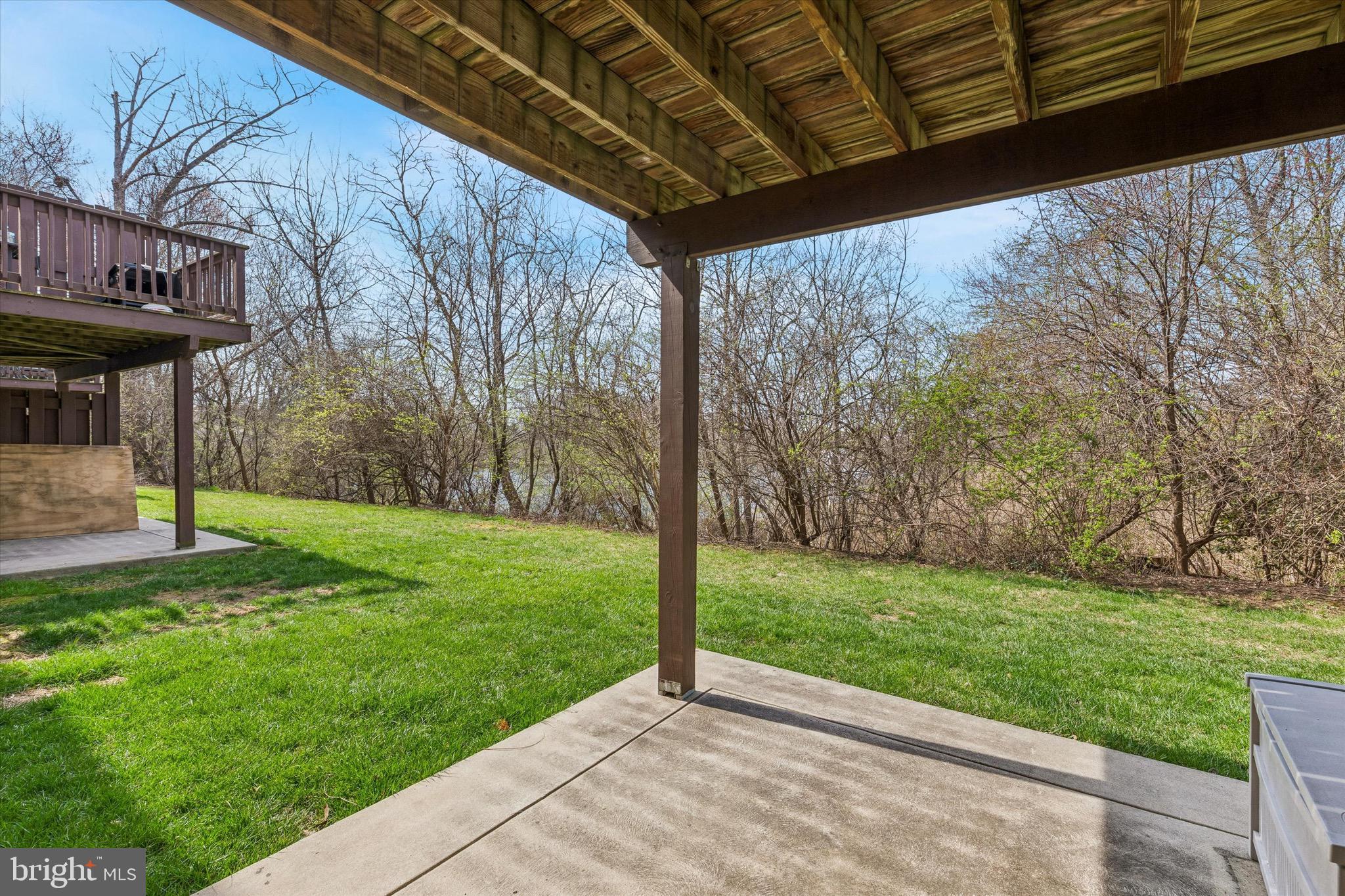 OXFORD OF BLUE BELL - Residential