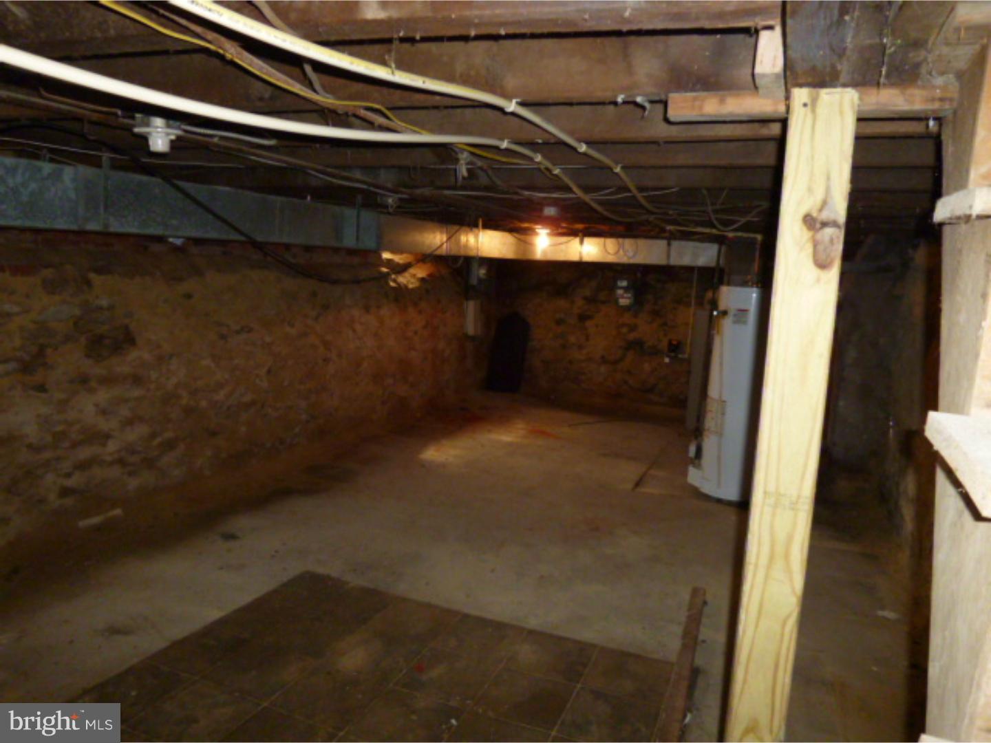 FRANKFORD - Residential
