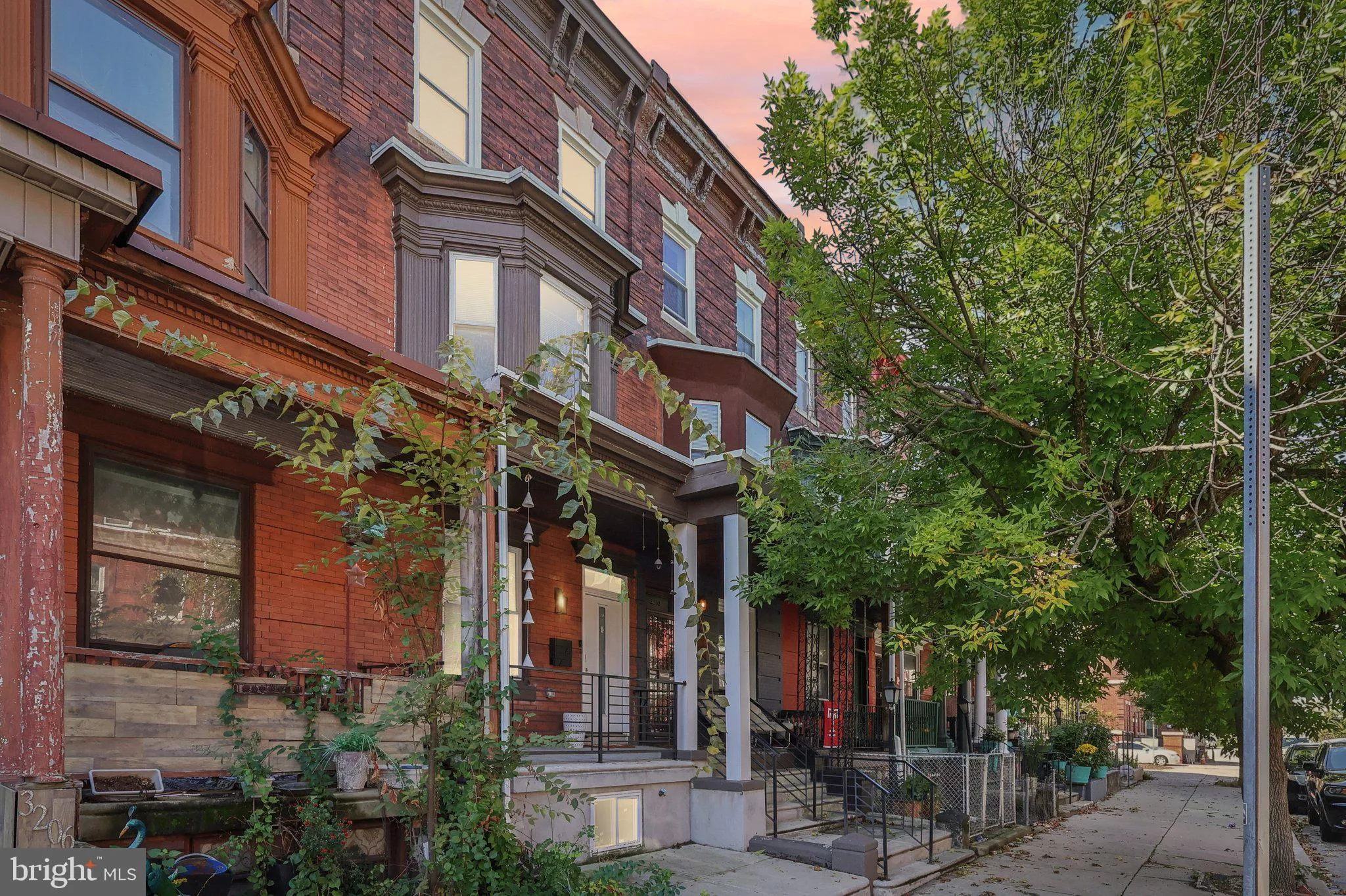 Philadelphia, Pennsylvania 19121, United States, 5 Bedrooms Bedrooms, ,4 BathroomsBathrooms,Residential,Active,217380