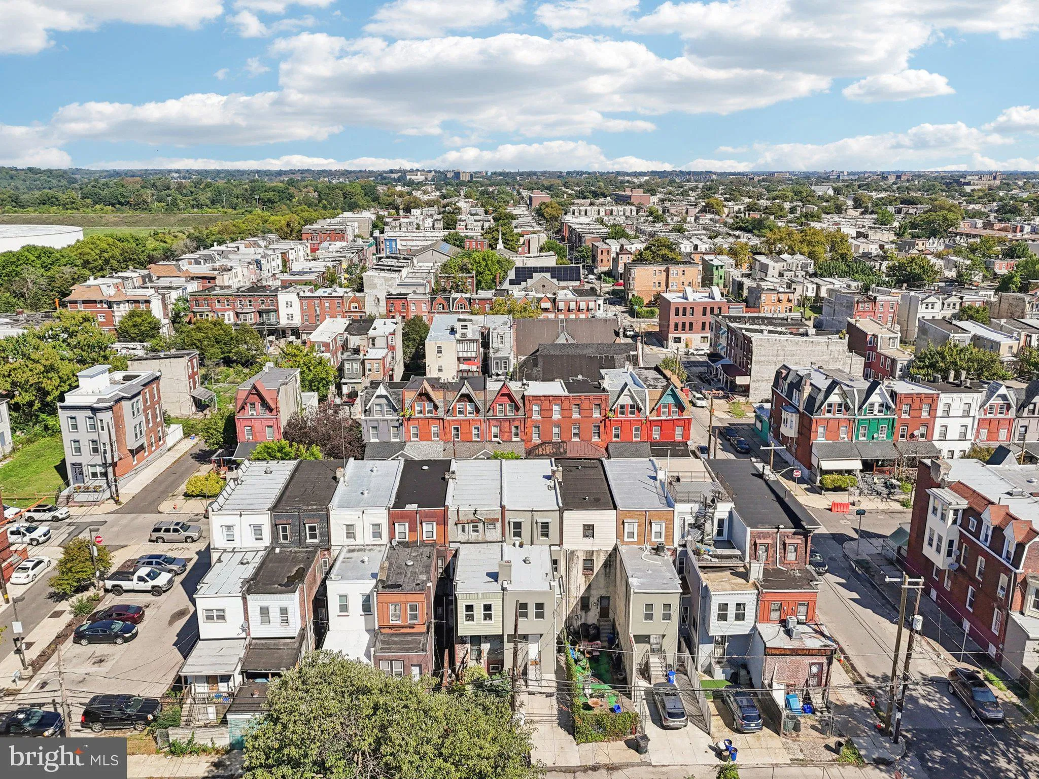 Philadelphia, Pennsylvania 19121, United States, 5 Bedrooms Bedrooms, ,4 BathroomsBathrooms,Residential,Active,217380