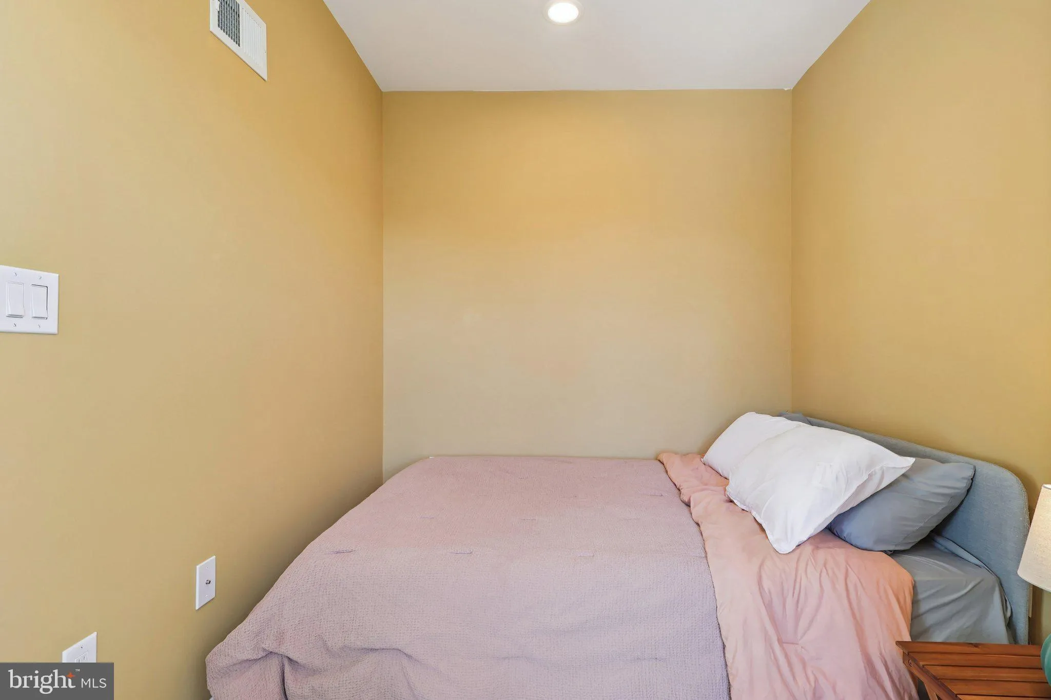 Philadelphia, Pennsylvania 19121, United States, 5 Bedrooms Bedrooms, ,4 BathroomsBathrooms,Residential,Active,217380