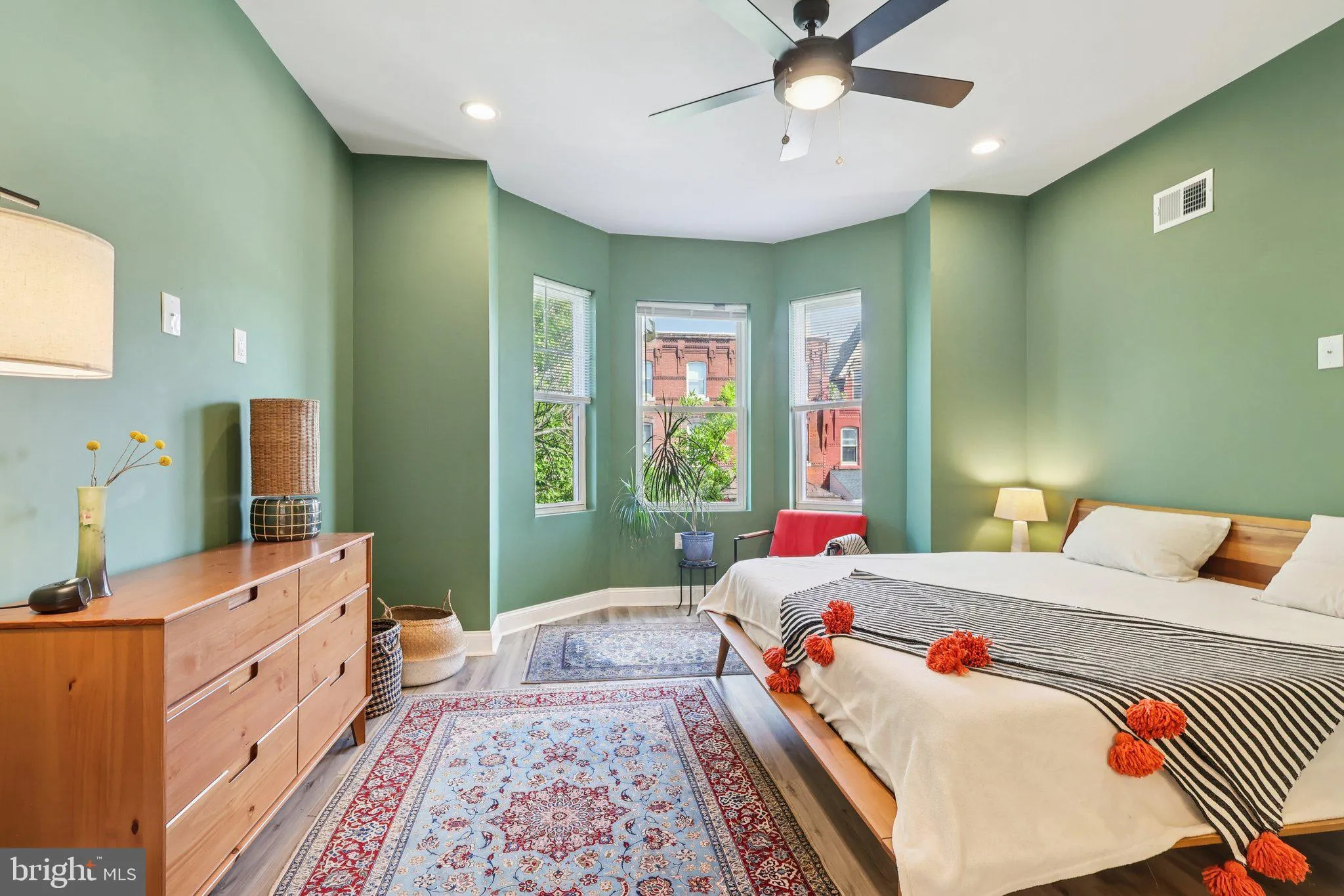 Philadelphia, Pennsylvania 19121, United States, 5 Bedrooms Bedrooms, ,4 BathroomsBathrooms,Residential,Active,217380