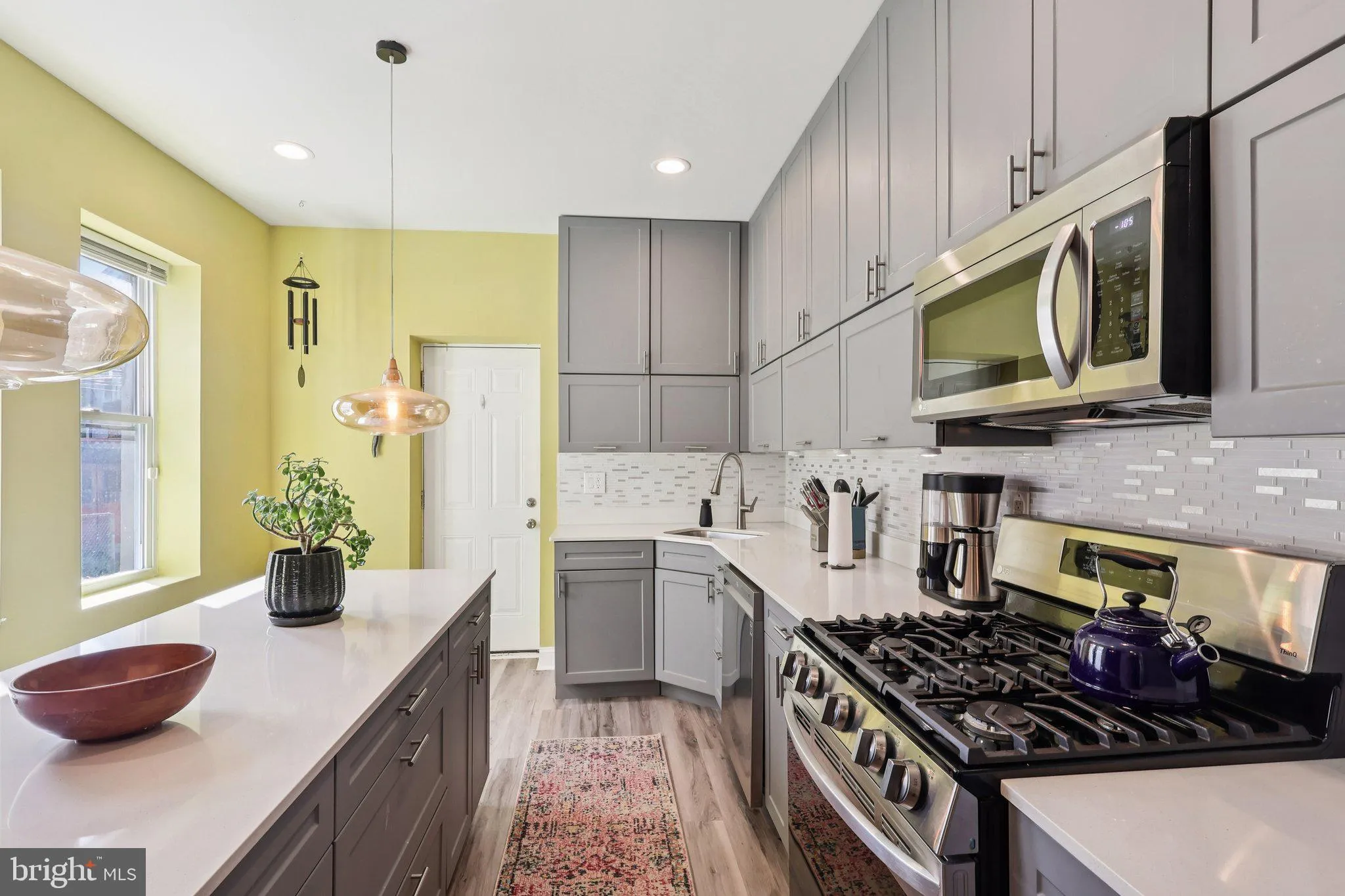 Philadelphia, Pennsylvania 19121, United States, 5 Bedrooms Bedrooms, ,4 BathroomsBathrooms,Residential,Active,217380