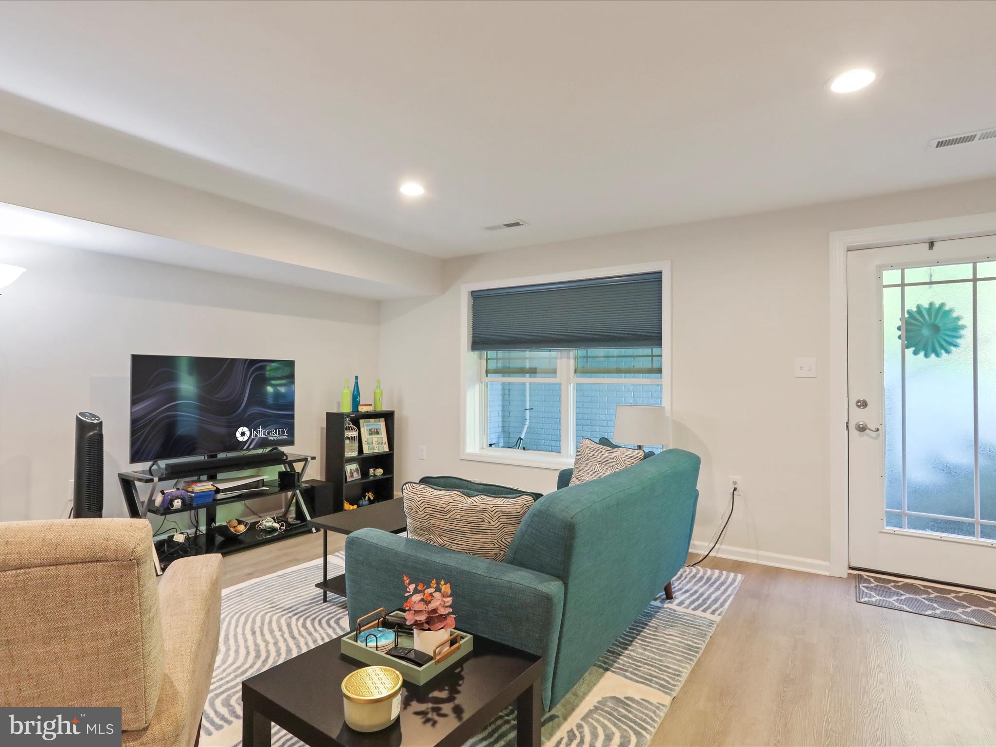 SHEPHERDSTOWN - Residential