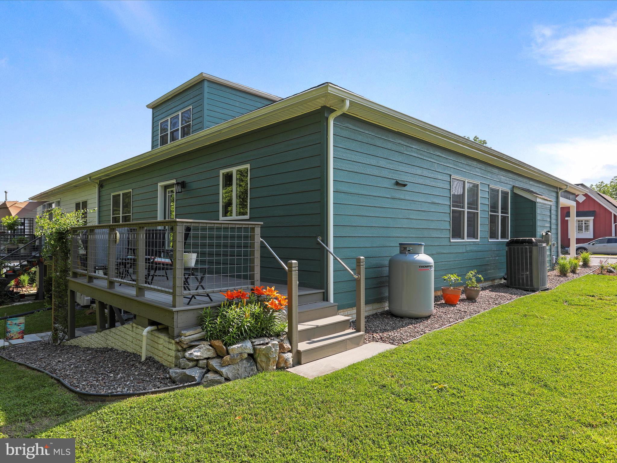 SHEPHERDSTOWN - Residential