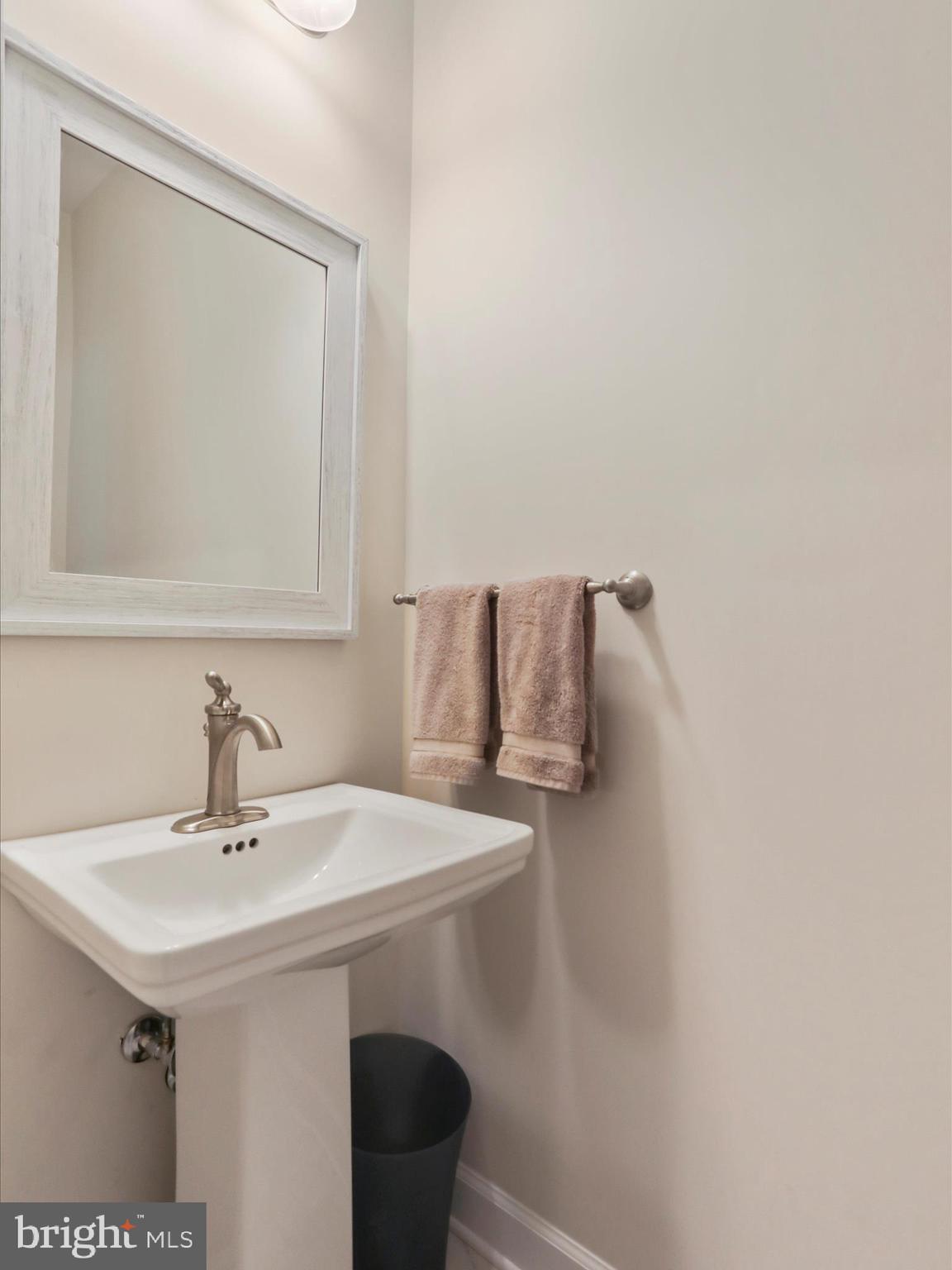 SHEPHERDSTOWN - Residential