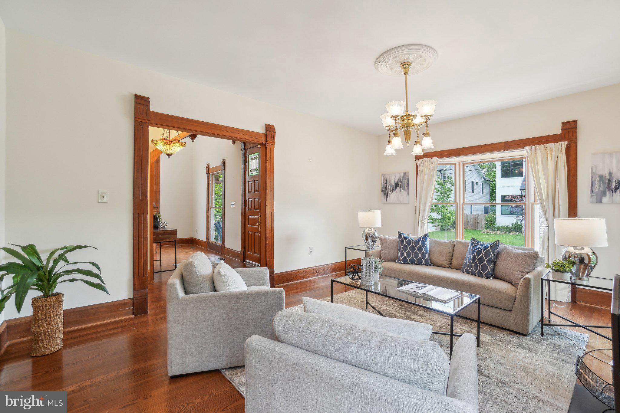 GLENCARLYN - Residential