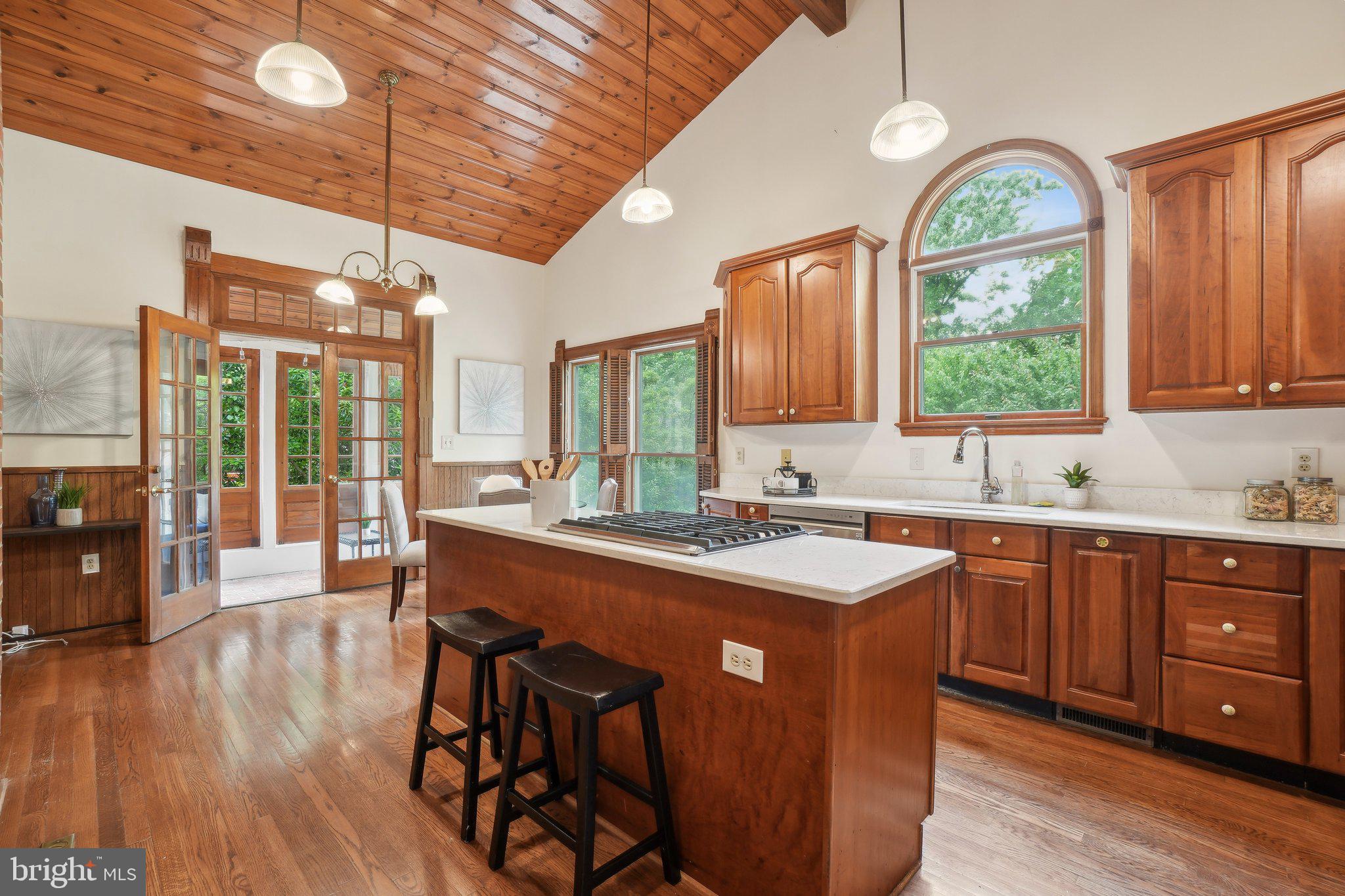 GLENCARLYN - Residential