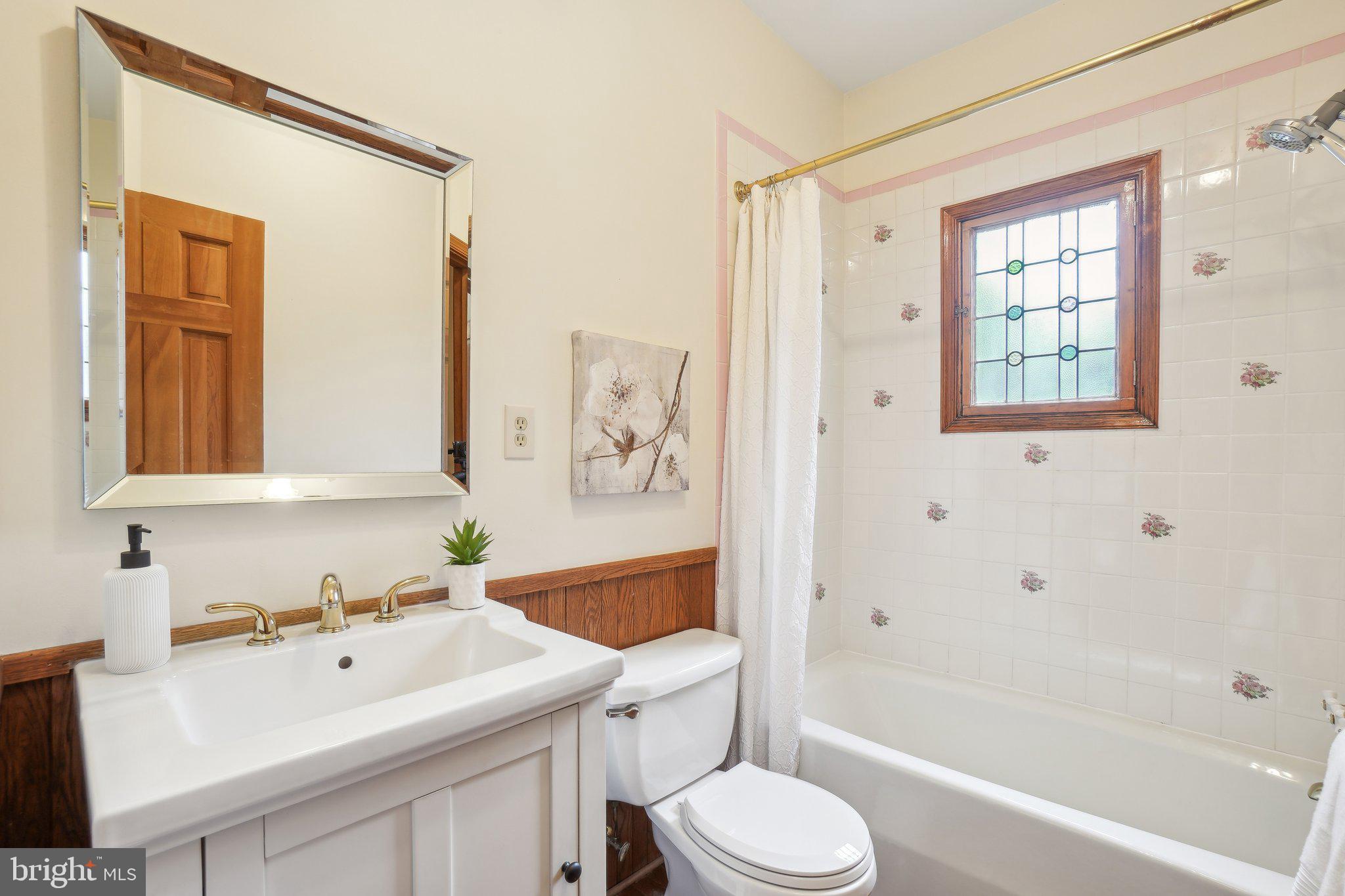 GLENCARLYN - Residential