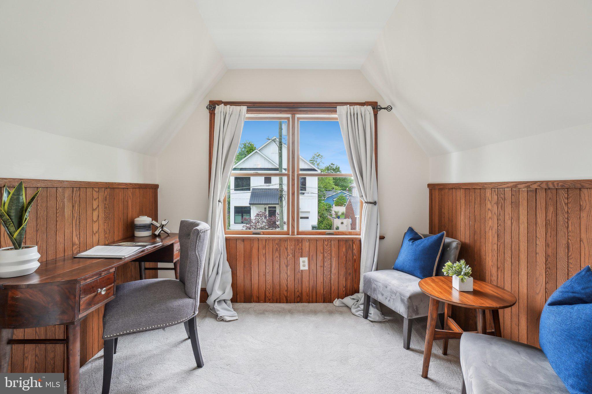 GLENCARLYN - Residential