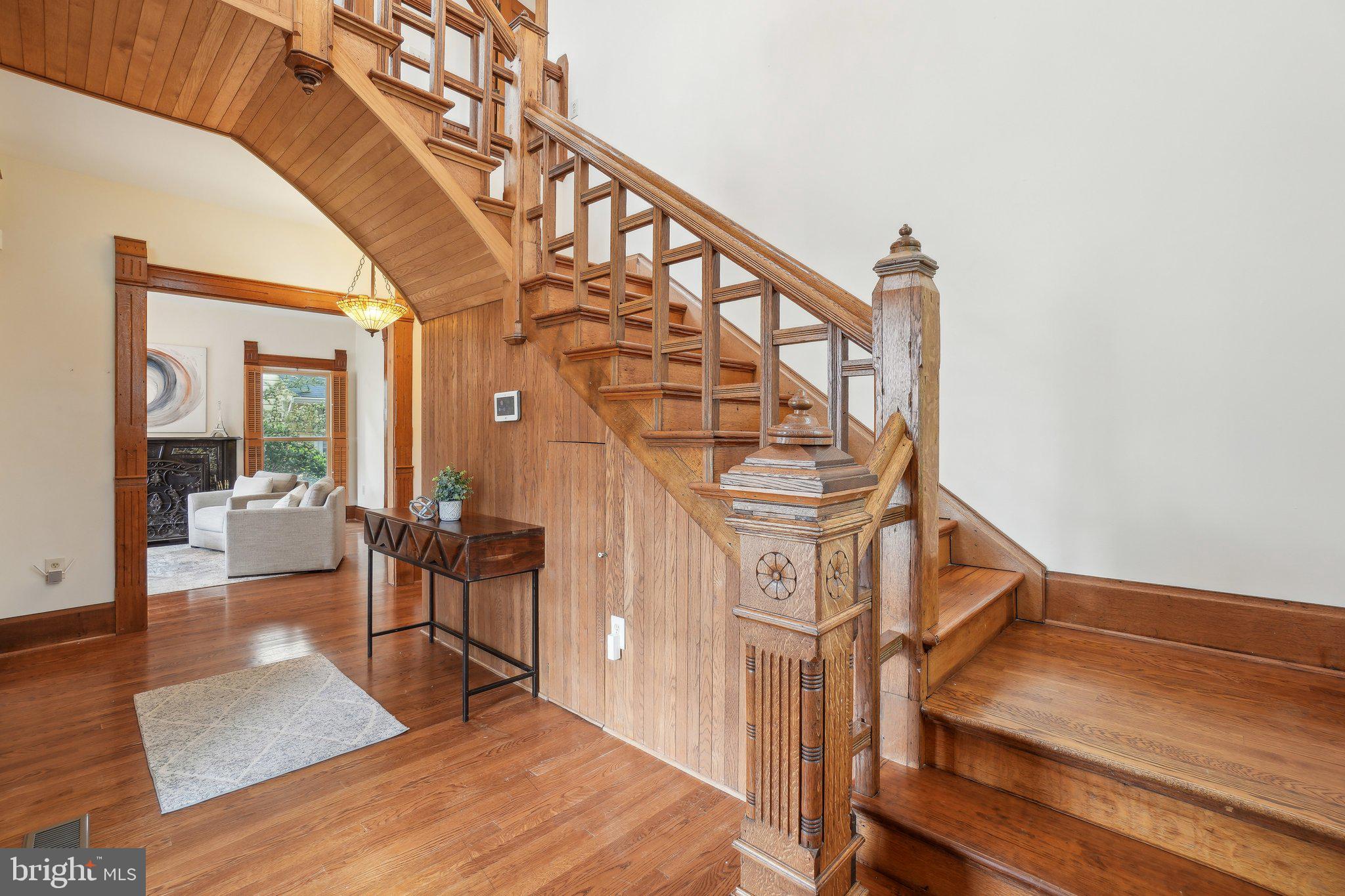 GLENCARLYN - Residential