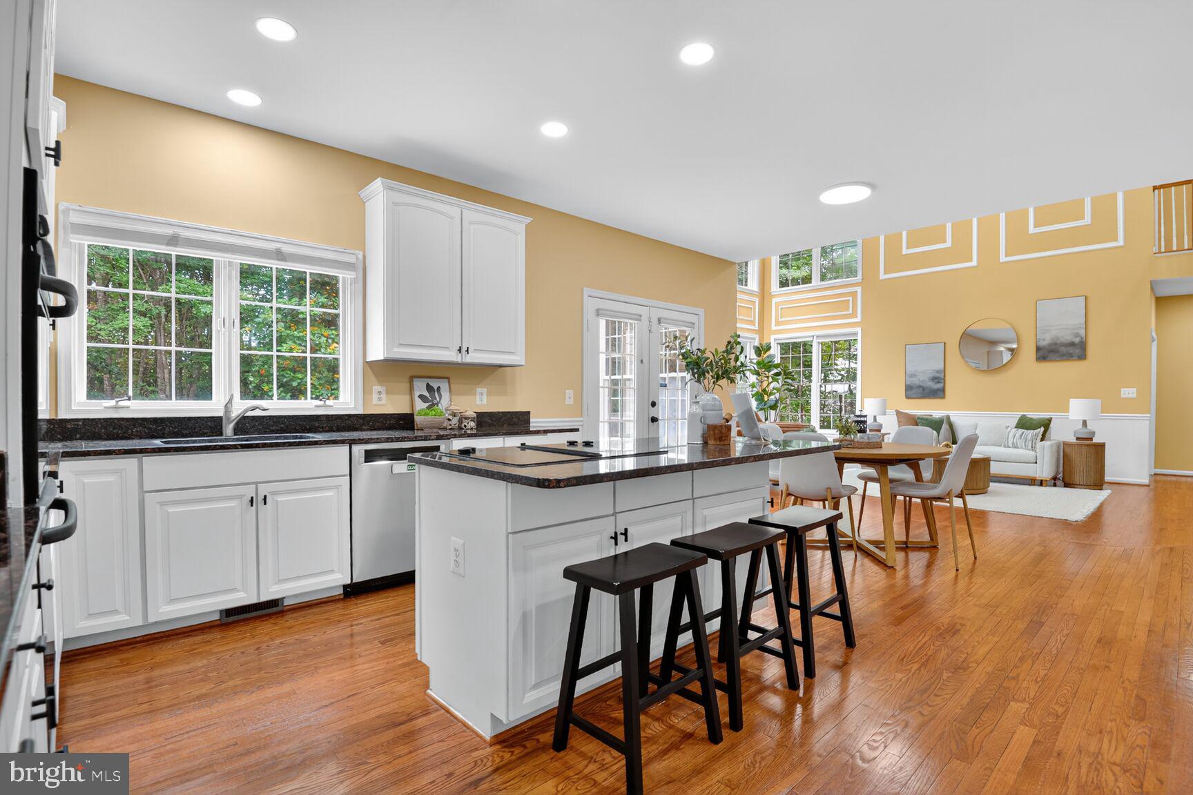 BARRINGTON OAKS - Residential