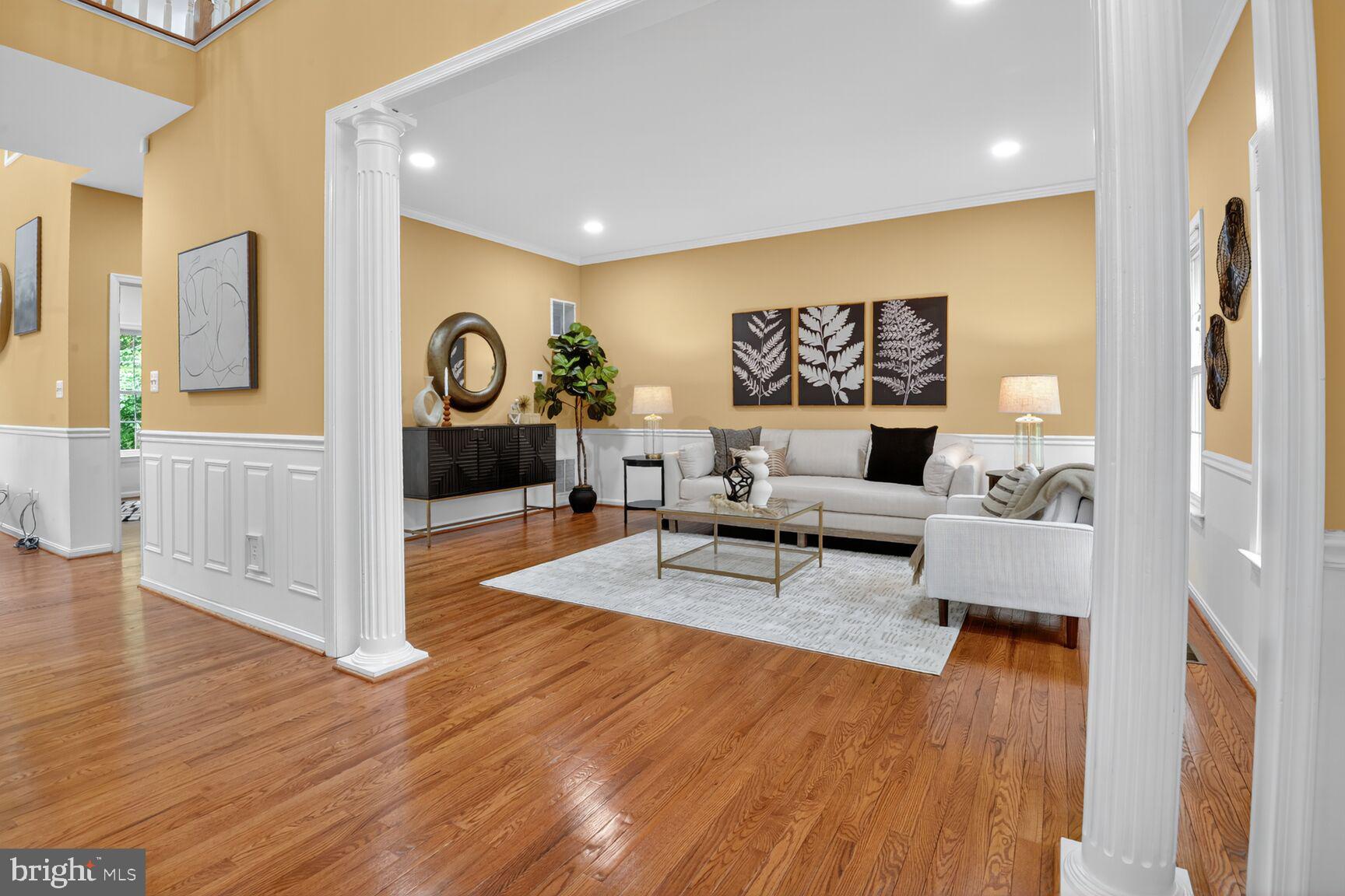 BARRINGTON OAKS - Residential