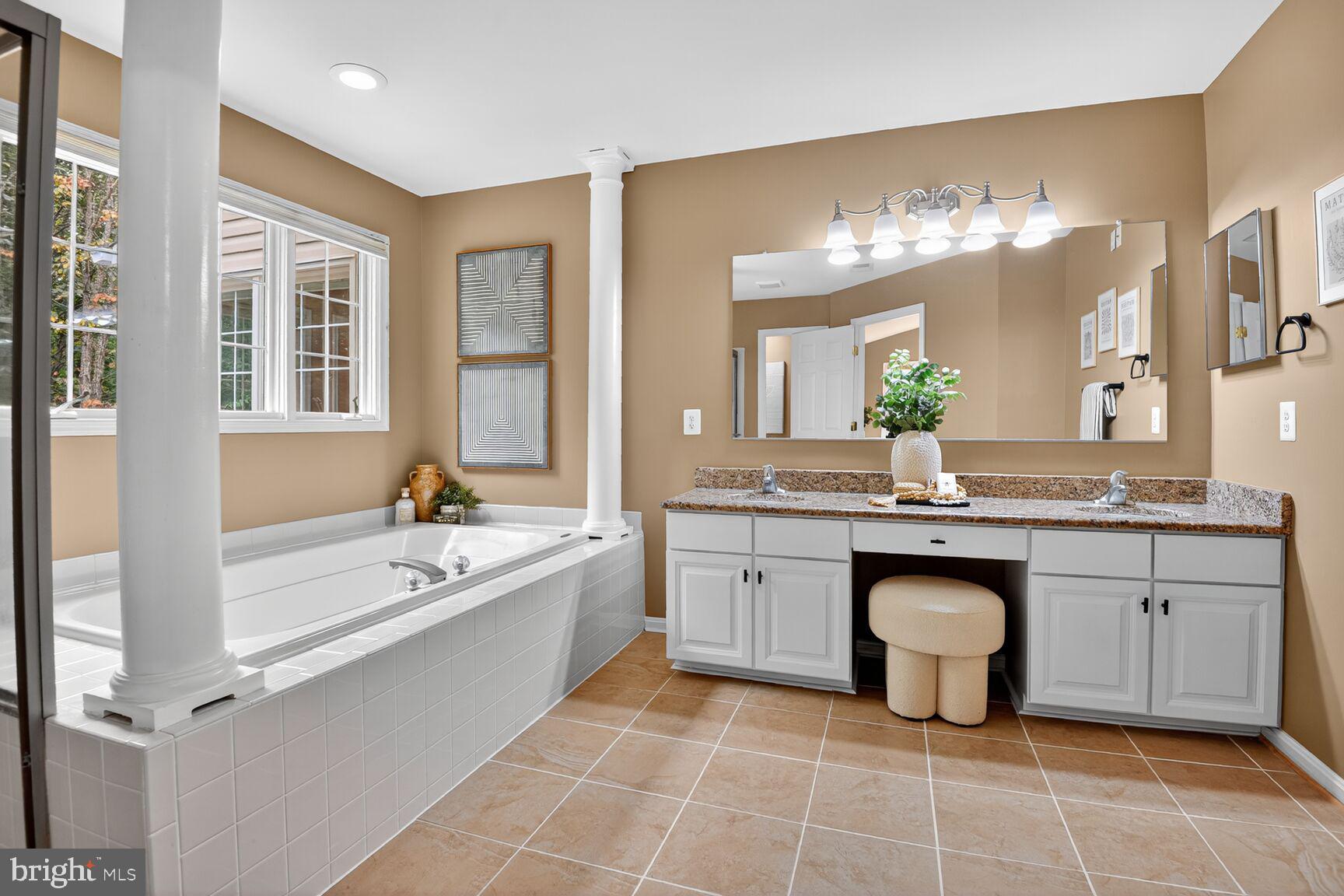 BARRINGTON OAKS - Residential