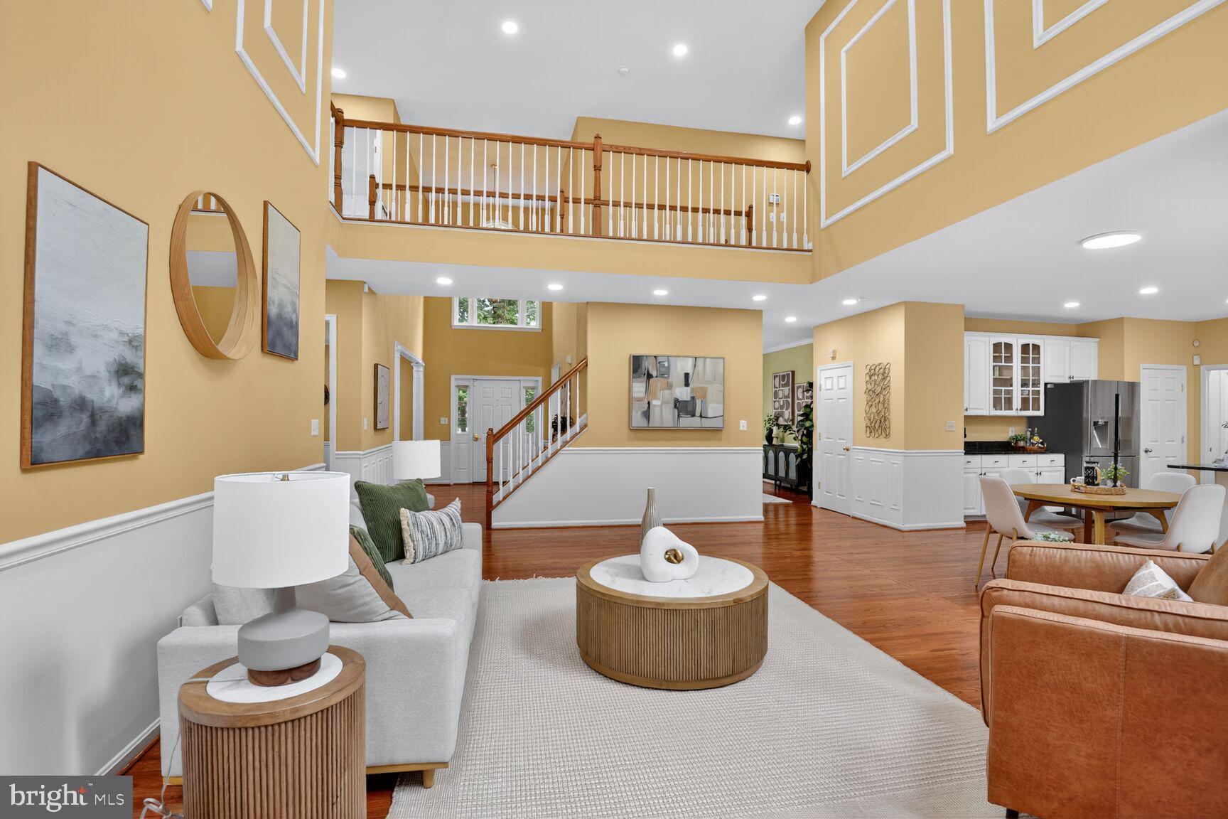 BARRINGTON OAKS - Residential