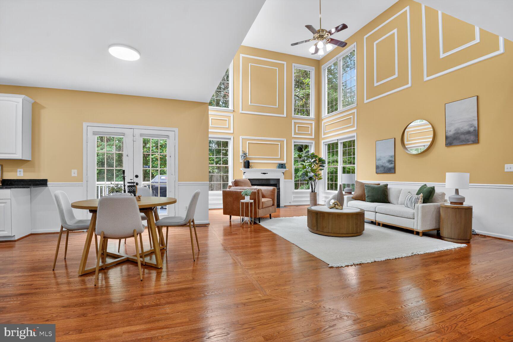 BARRINGTON OAKS - Residential