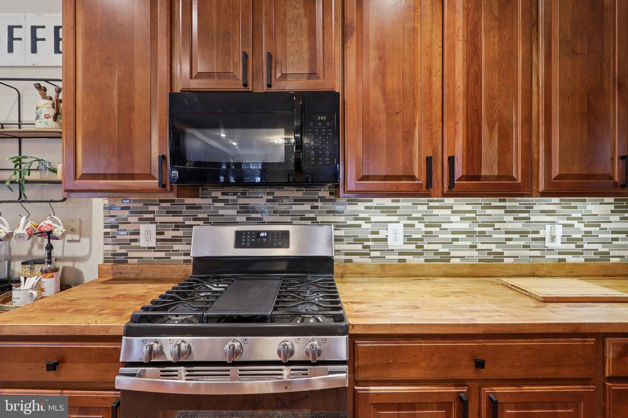 NEW TOWN MEADOWS - Residential