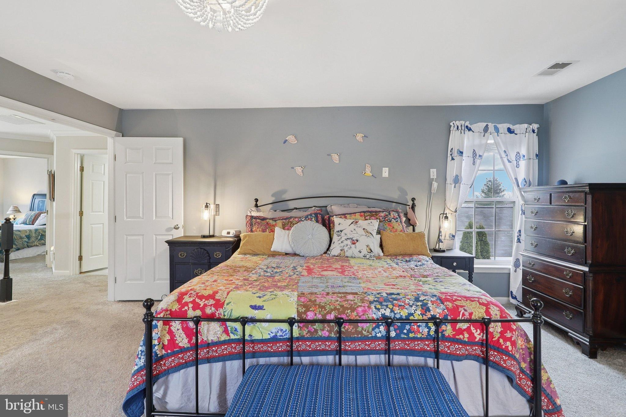 NEW TOWN MEADOWS - Residential