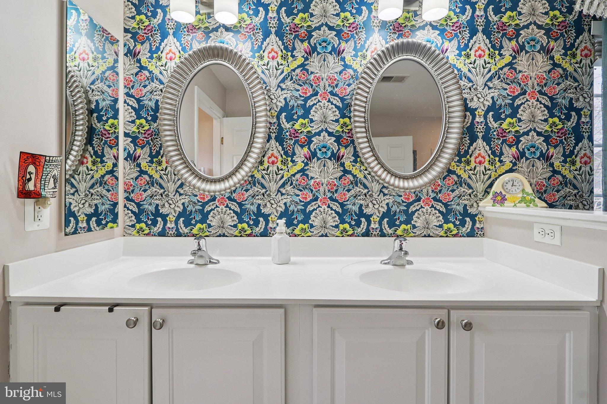 NEW TOWN MEADOWS - Residential