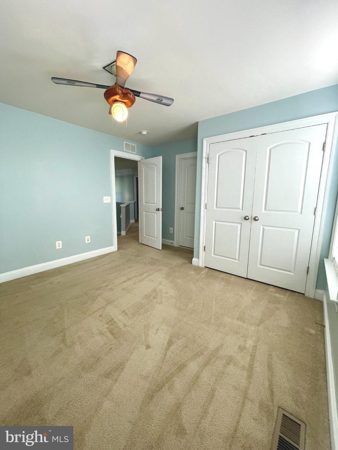 LIBERTY MANOR - Residential