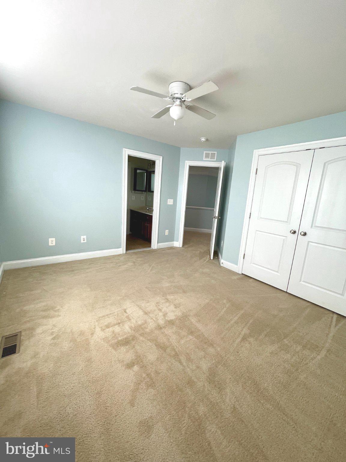 LIBERTY MANOR - Residential