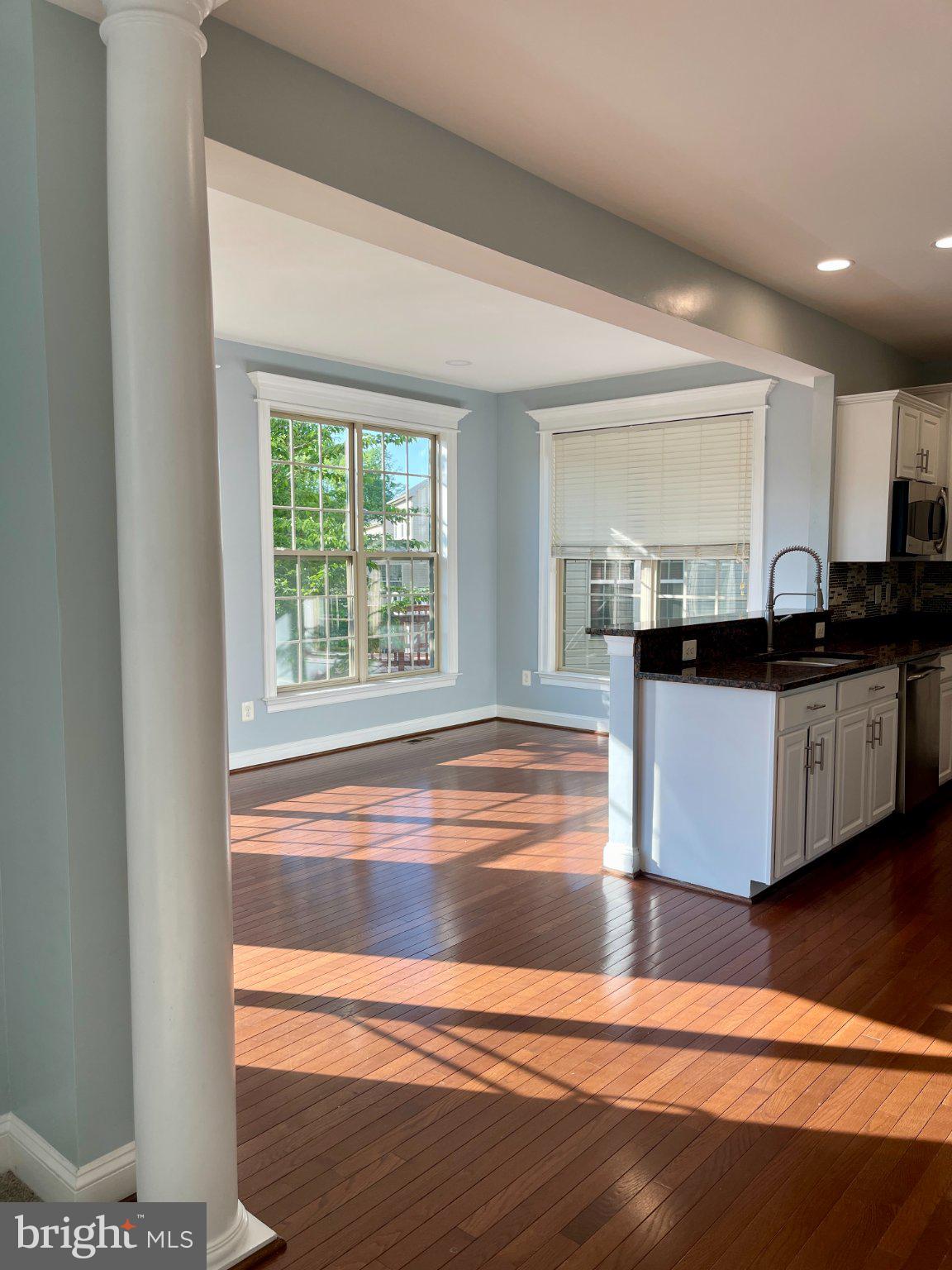 LIBERTY MANOR - Residential