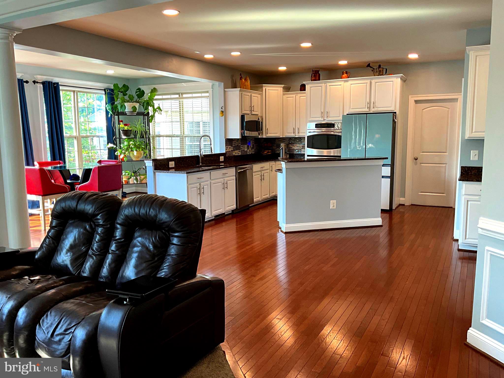 5681 LIBERTY MANOR CIRCLE