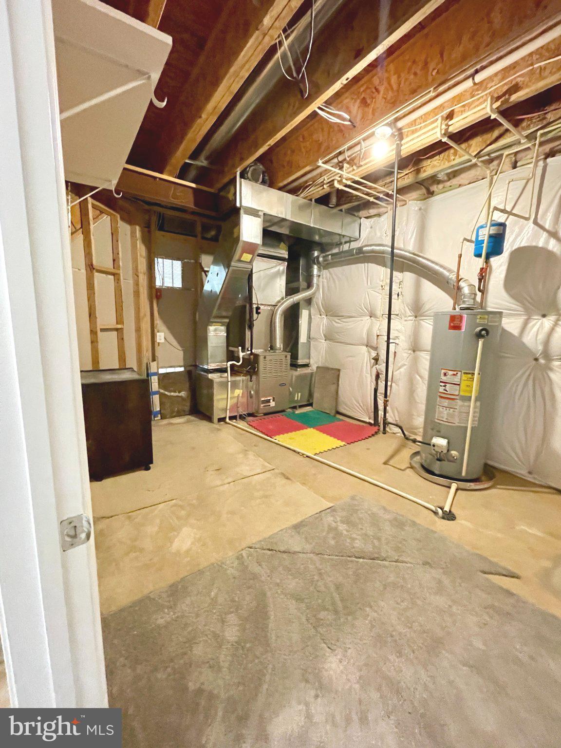 LIBERTY MANOR - Residential