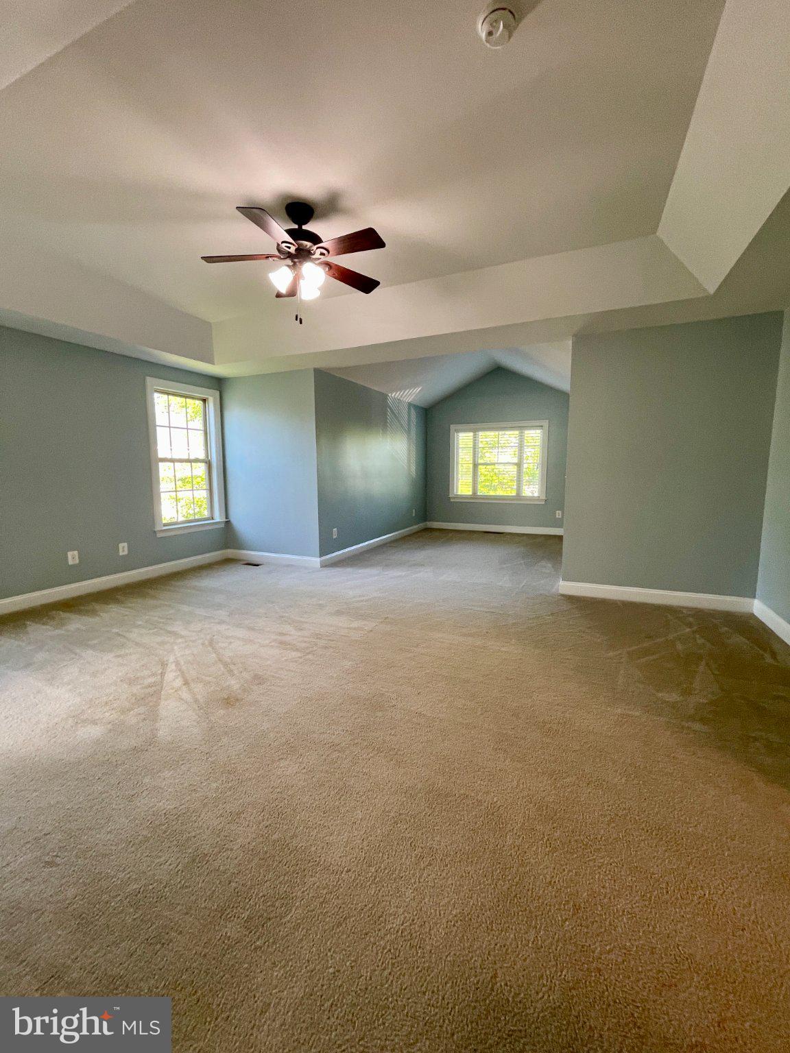 LIBERTY MANOR - Residential