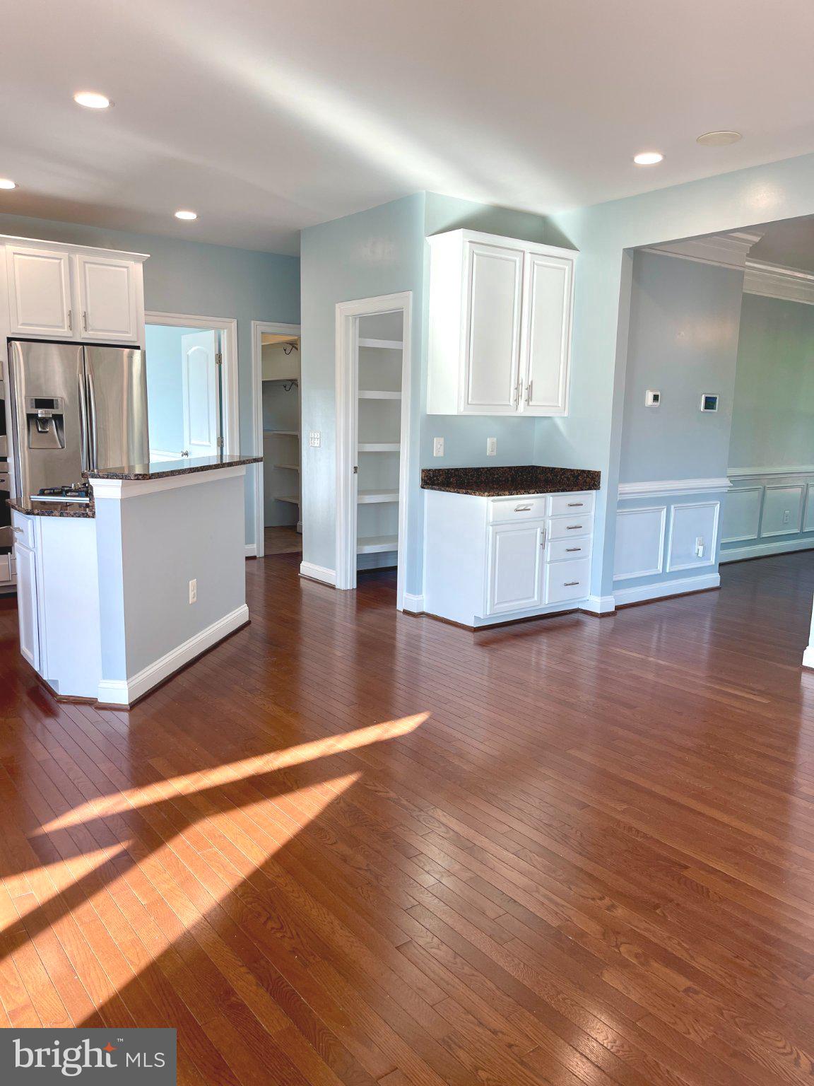 LIBERTY MANOR - Residential