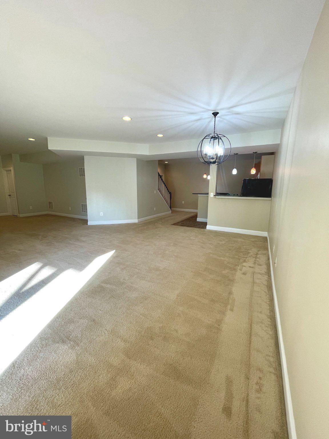 LIBERTY MANOR - Residential