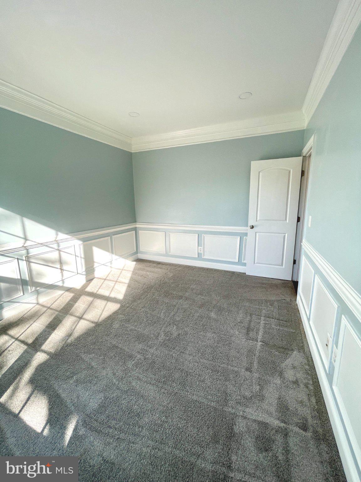 LIBERTY MANOR - Residential