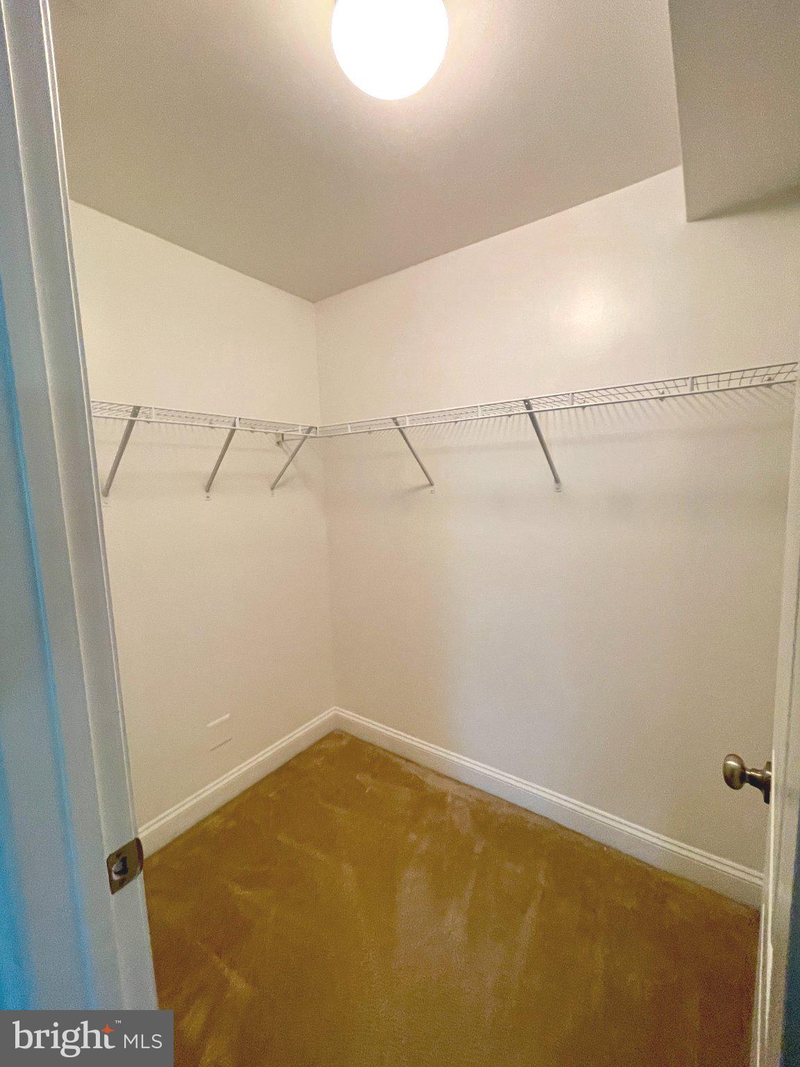 LIBERTY MANOR - Residential