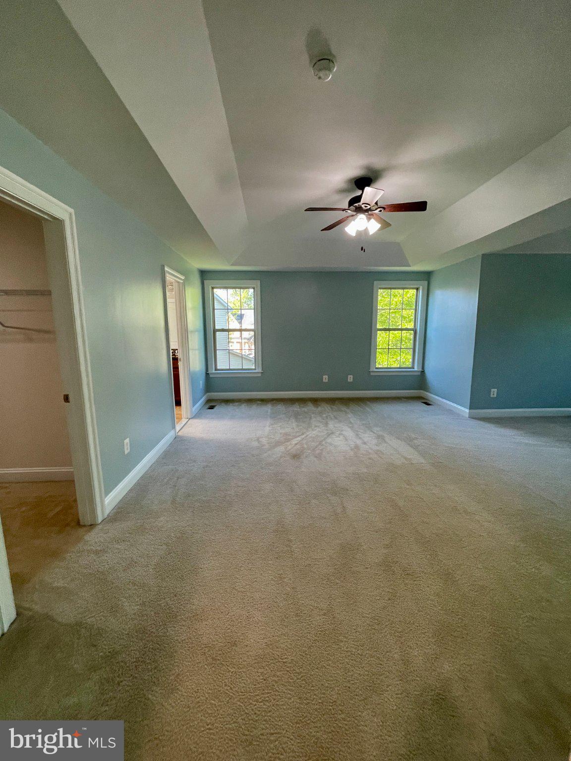 LIBERTY MANOR - Residential