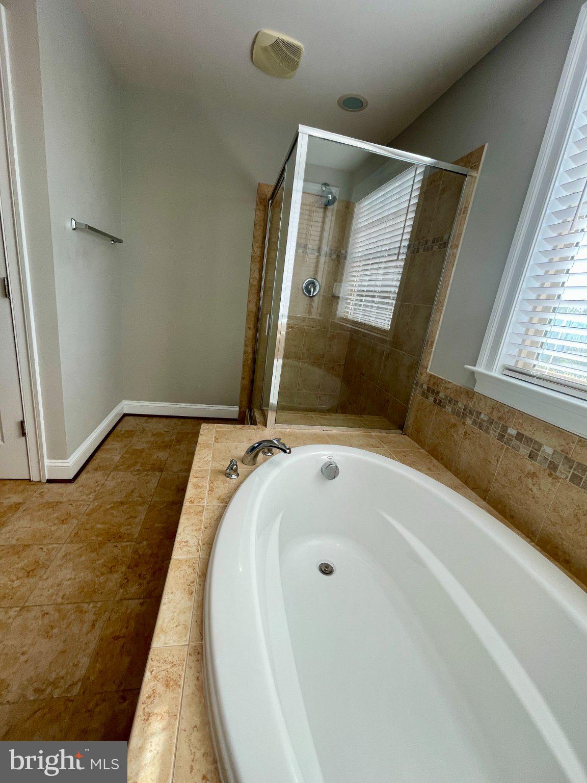 LIBERTY MANOR - Residential