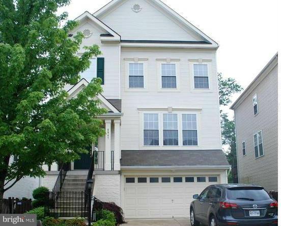 INDEPENDENCE/UNIV VLG - Residential Lease