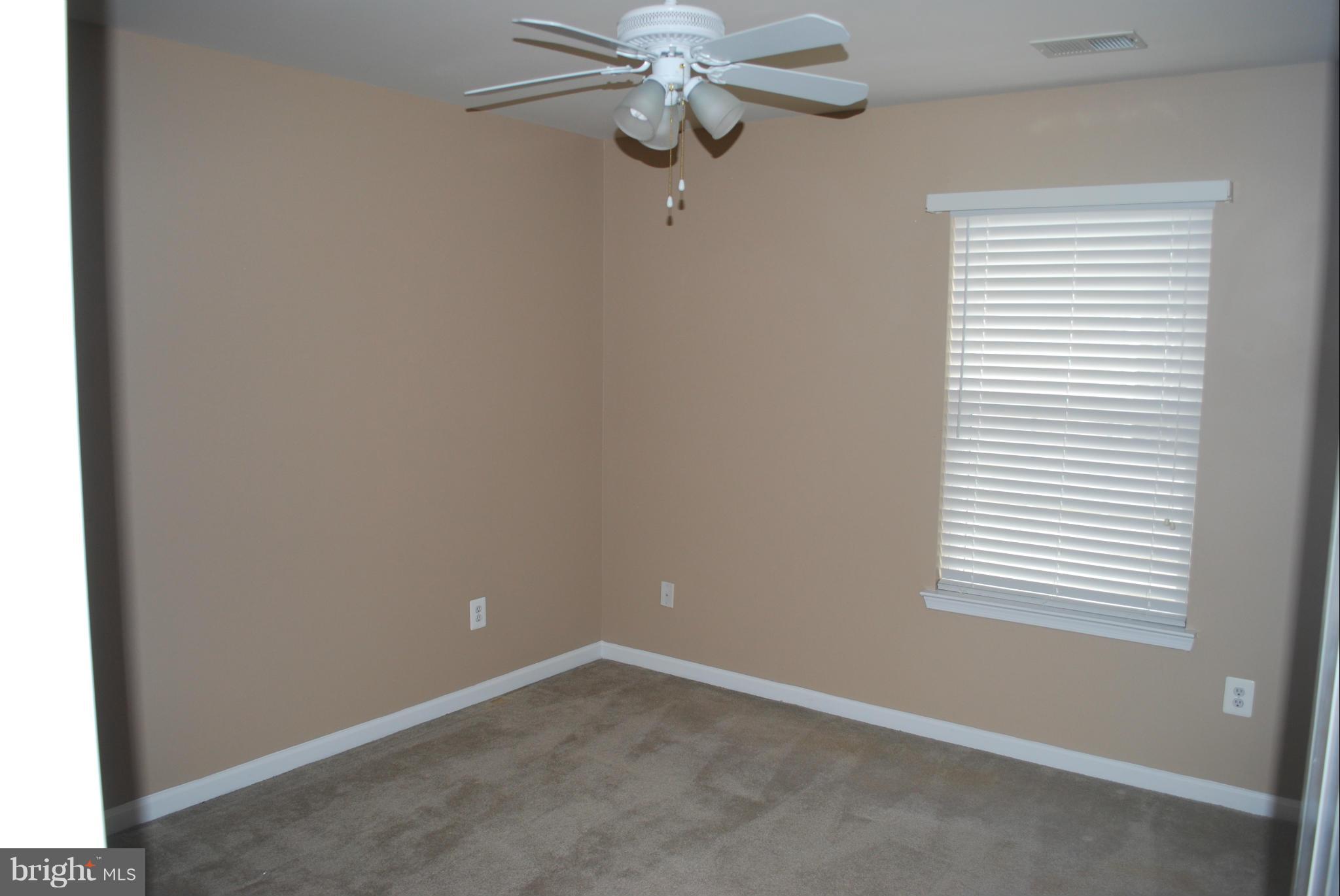 INDEPENDENCE/UNIV VLG - Residential Lease