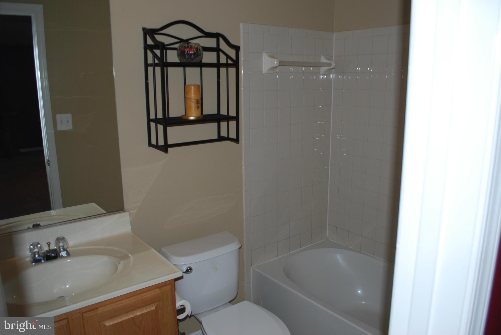 INDEPENDENCE/UNIV VLG - Residential Lease